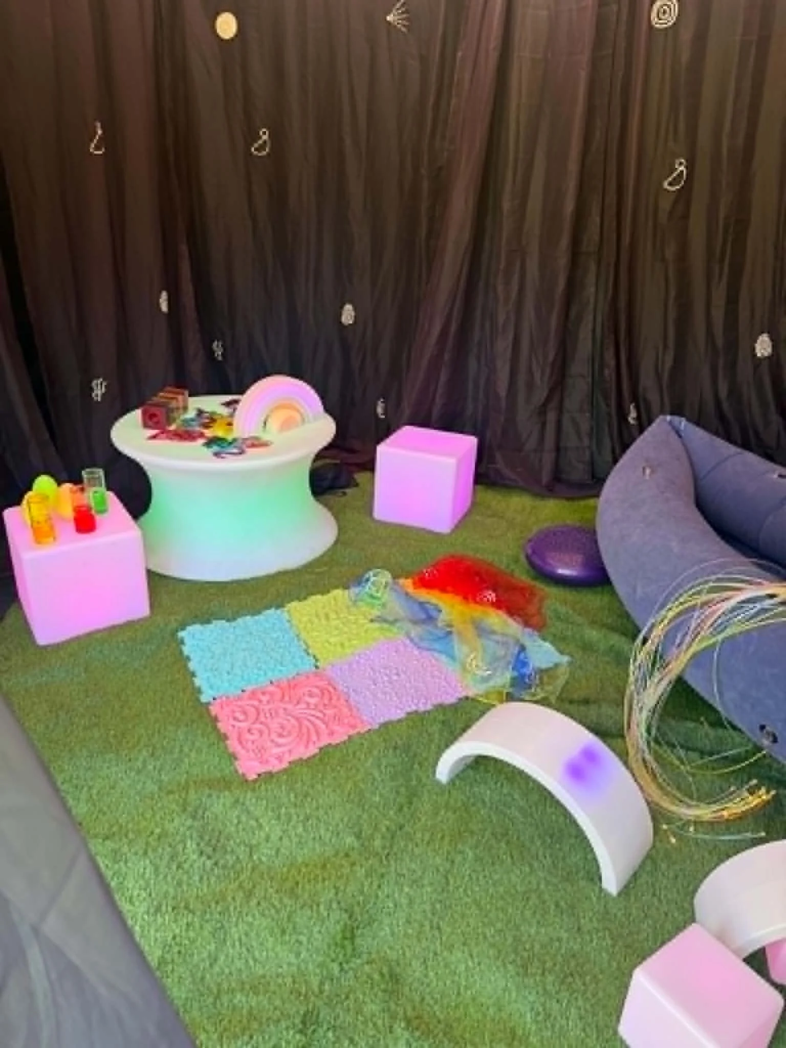 Pop-up Sensory Rooms Sensory Room Hire 