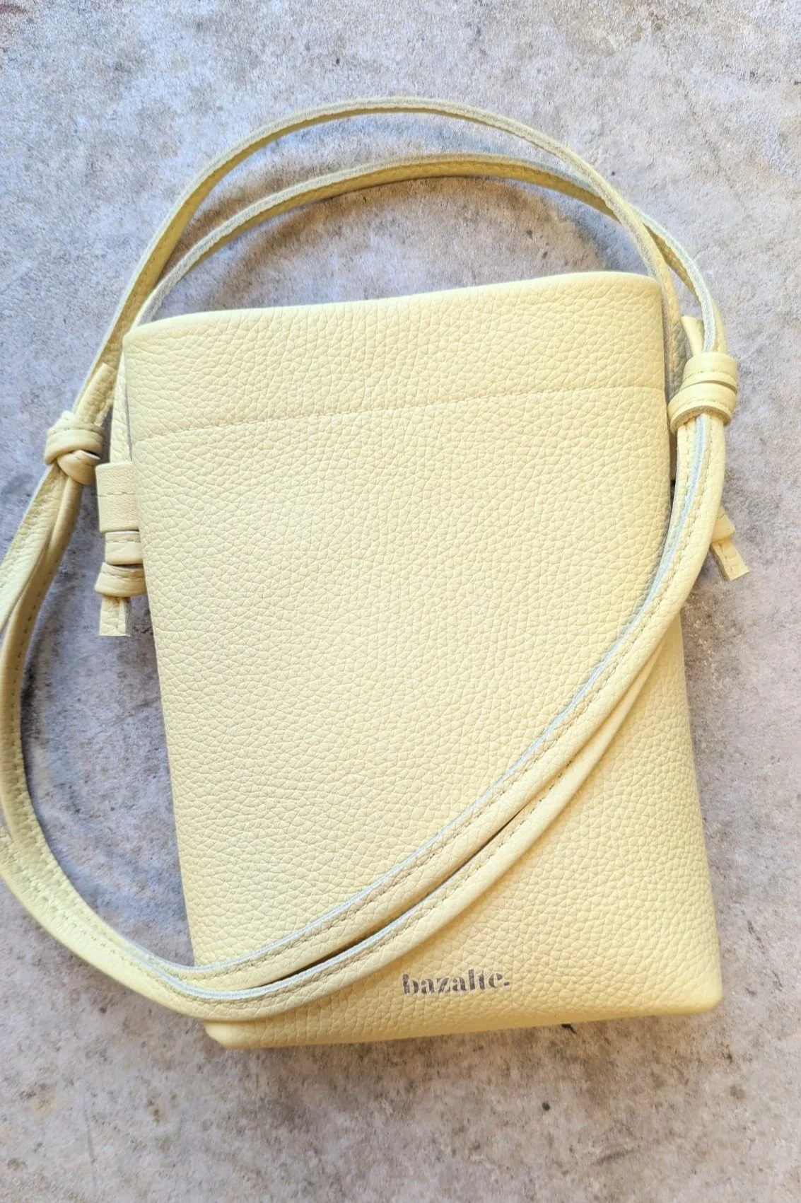 sac+molson+jaune+cordon+cuir.jpg