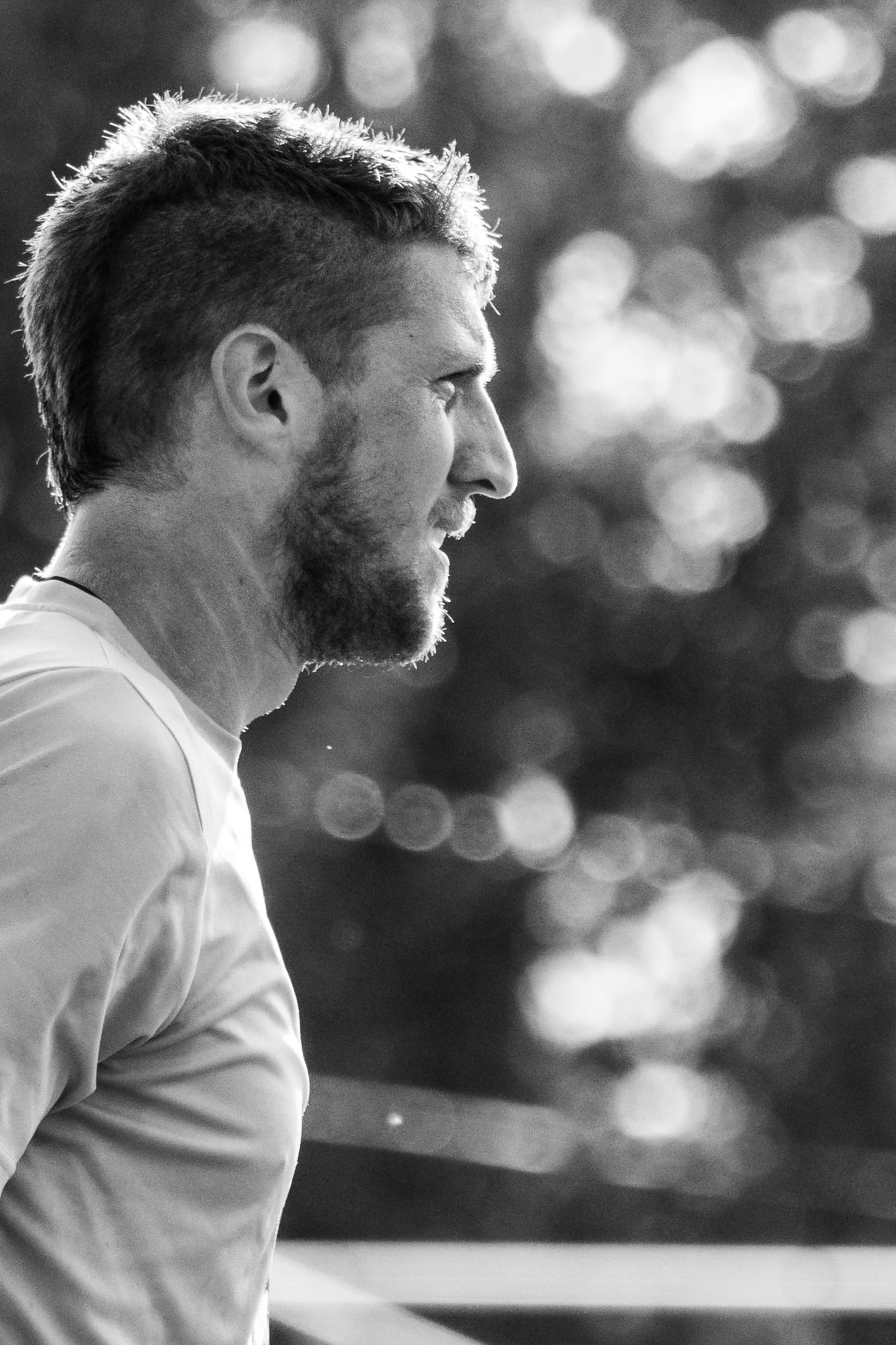 Cam_B&W_3.jpg