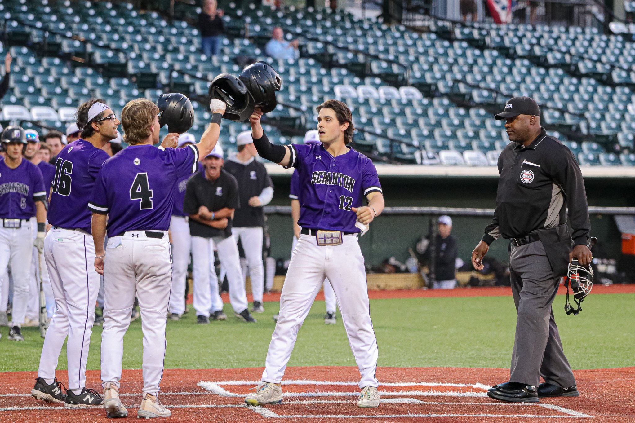 LC-BASE-Champs-Day 2-SCRANTON-ETOWN-GAME-7-167.jpg