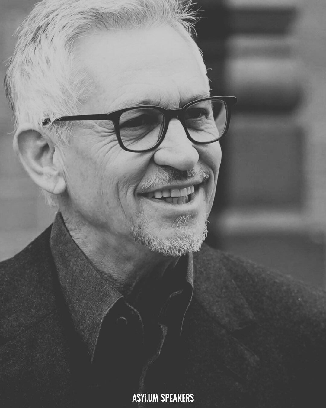 As he steps down from his role presenting Match of the Day, we would like to shout out @garylineker for his unwavering and continued support for refugees and asylum seekers in the UK. Openly hosting asylum seekers in his own home through our friends 