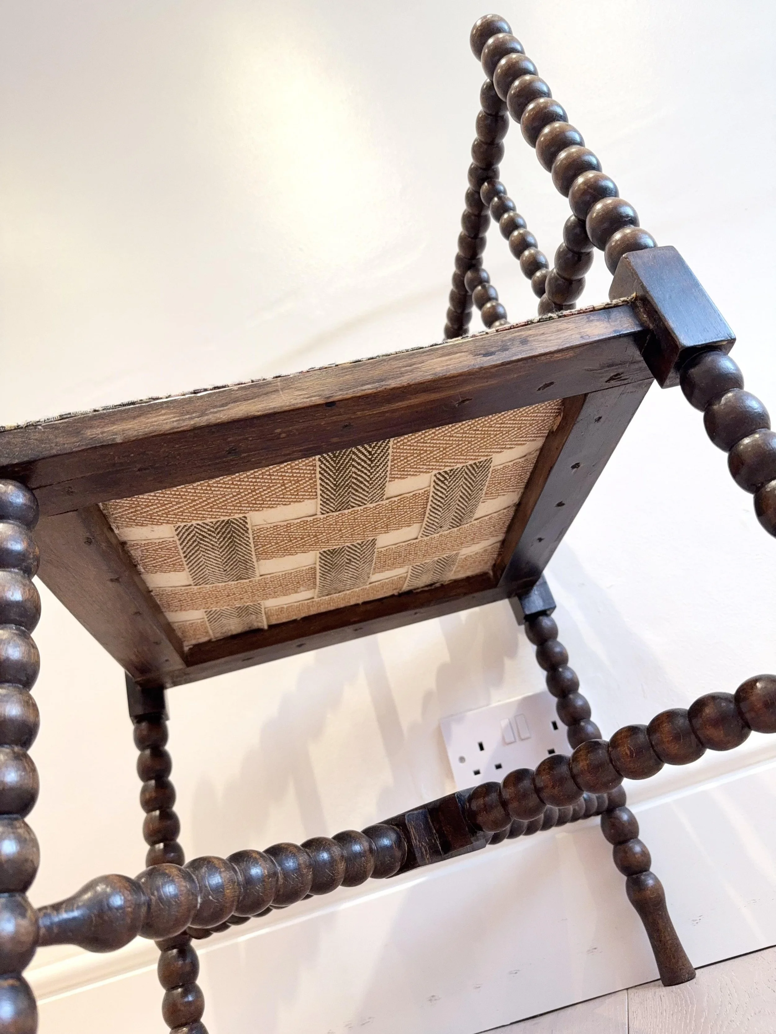 bobbin chair 3.jpg