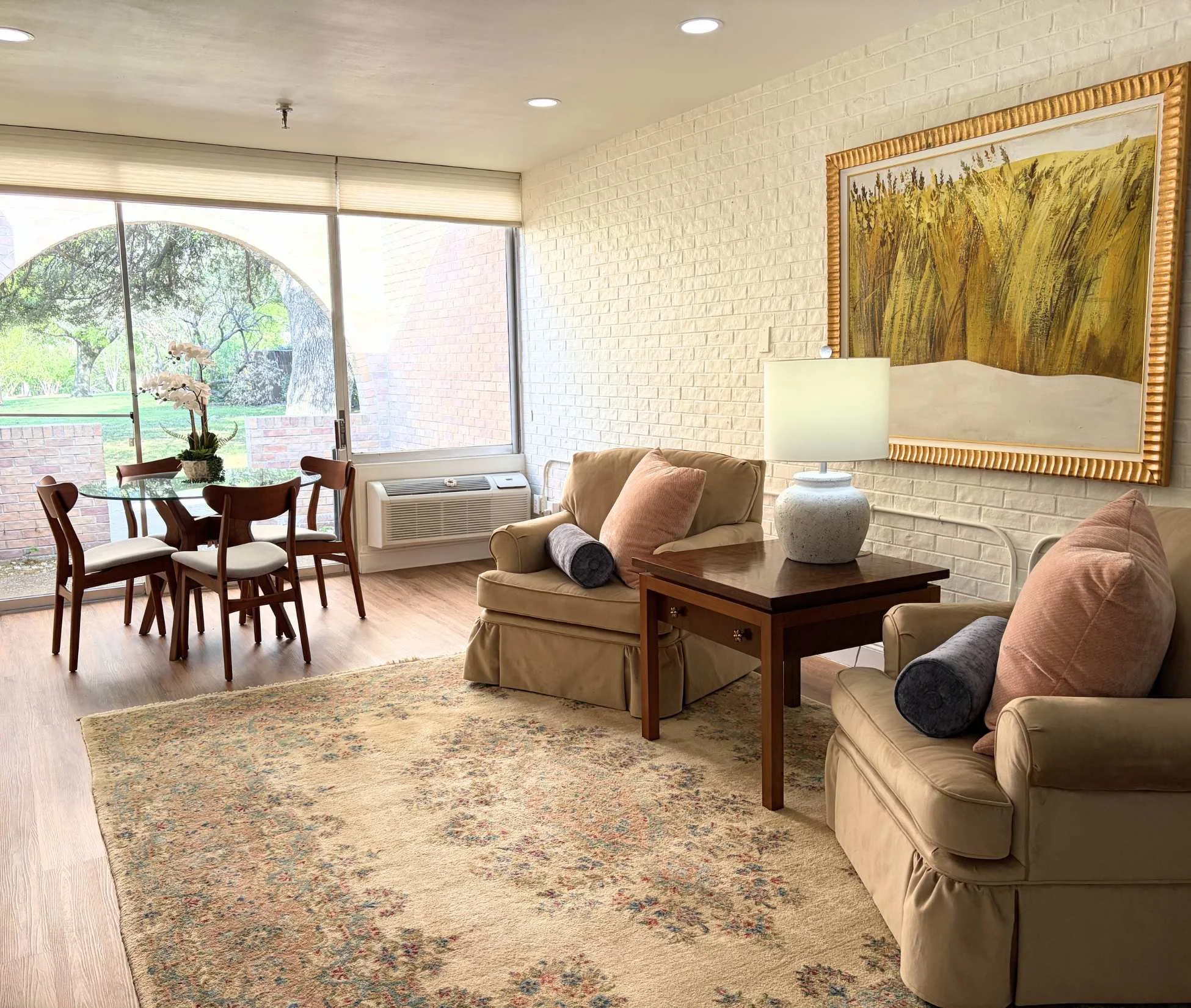 Suite Living Room