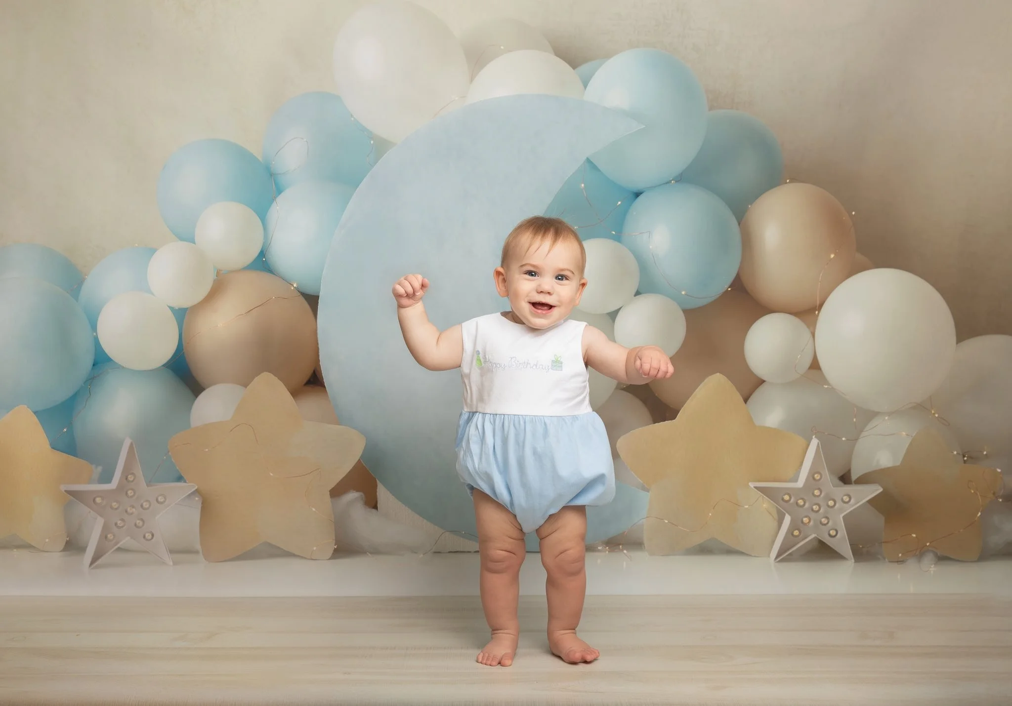 Let Them Eat Cake! What to Expect from Your Baby's Cake Smash Session