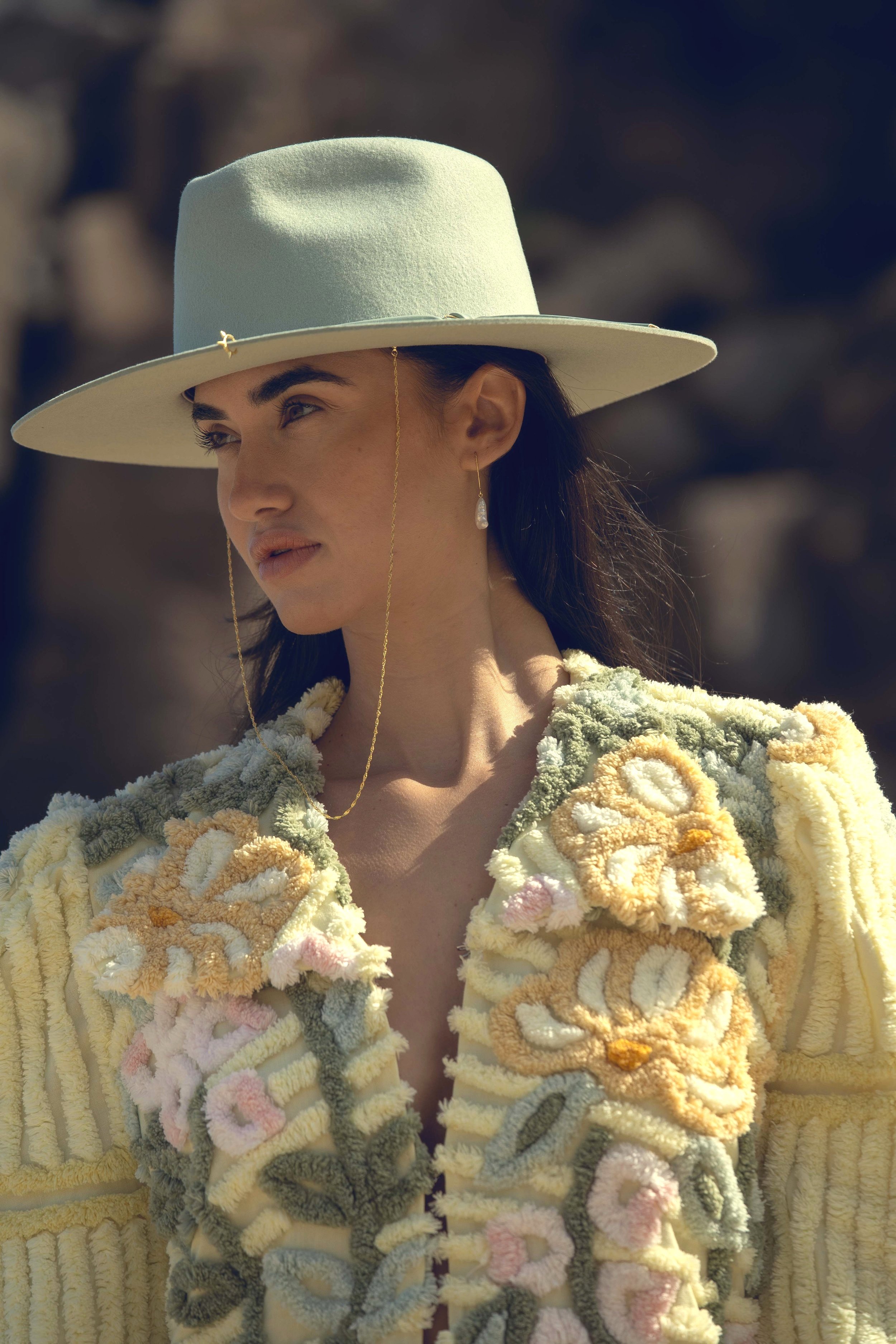 Veor+Wool+Fedora+Hat+with+Jewellery+on+Ella-08569.jpg