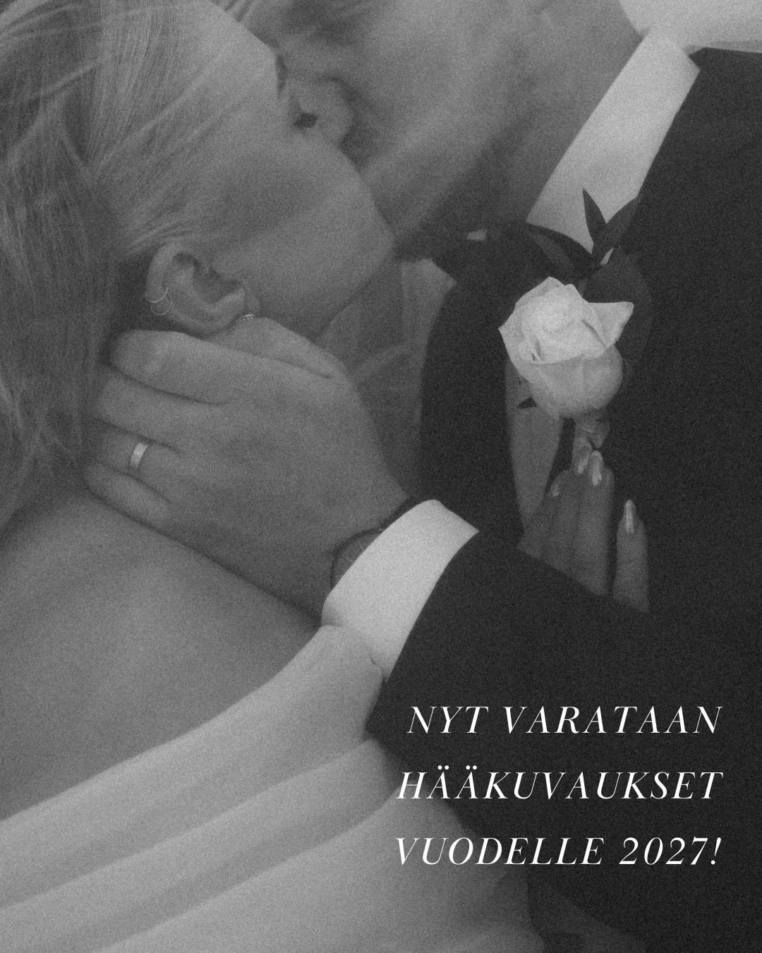 Vuosien aikana olen saanut kunnian kuvata monet h&auml;&auml;t. Jokainen niist&auml; on opettanut minulle jotain siit&auml;, mik&auml; tekee h&auml;&auml;p&auml;iv&auml;st&auml; todella merkityksellisen ja millaista tukea parit oikeasti kaipaavat kuv