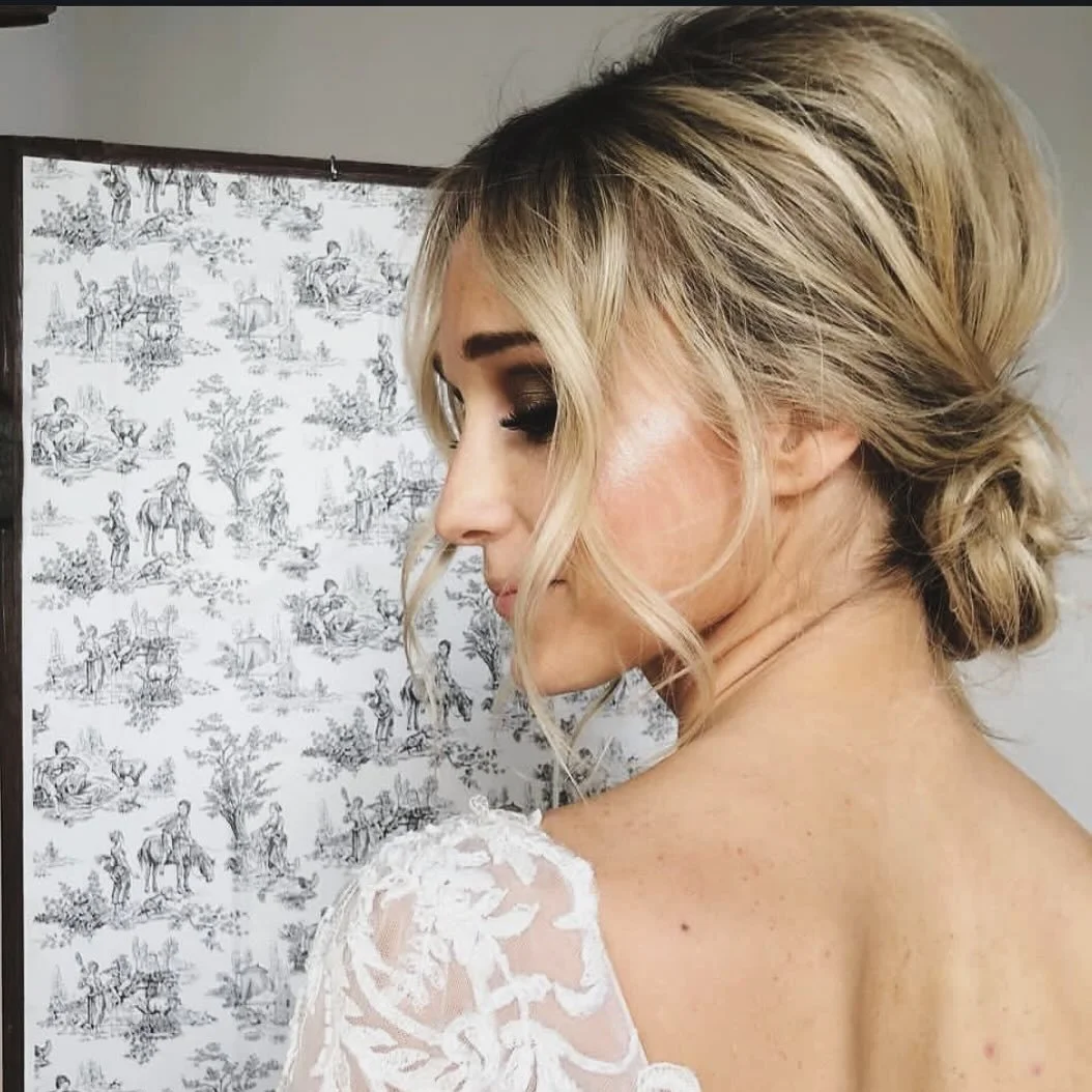 Soft bridal hair for Danielle. 

#denverhair #denverhairsalon #denverbridalhair #denverbride #bridalhair #updo