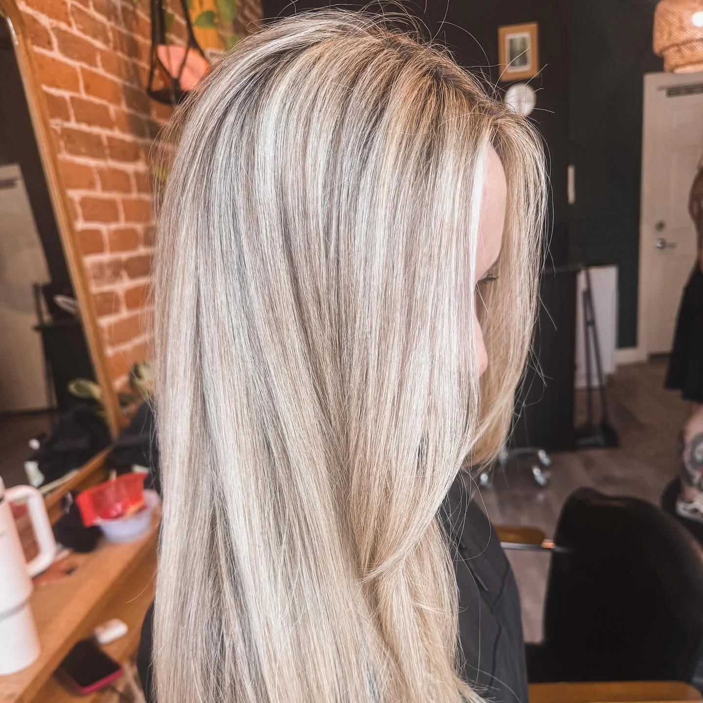 Summer blonde for my client Pretty Britty ❤️❤️❤️

#blonde #denverblonde #denverhairstylist #denversalon