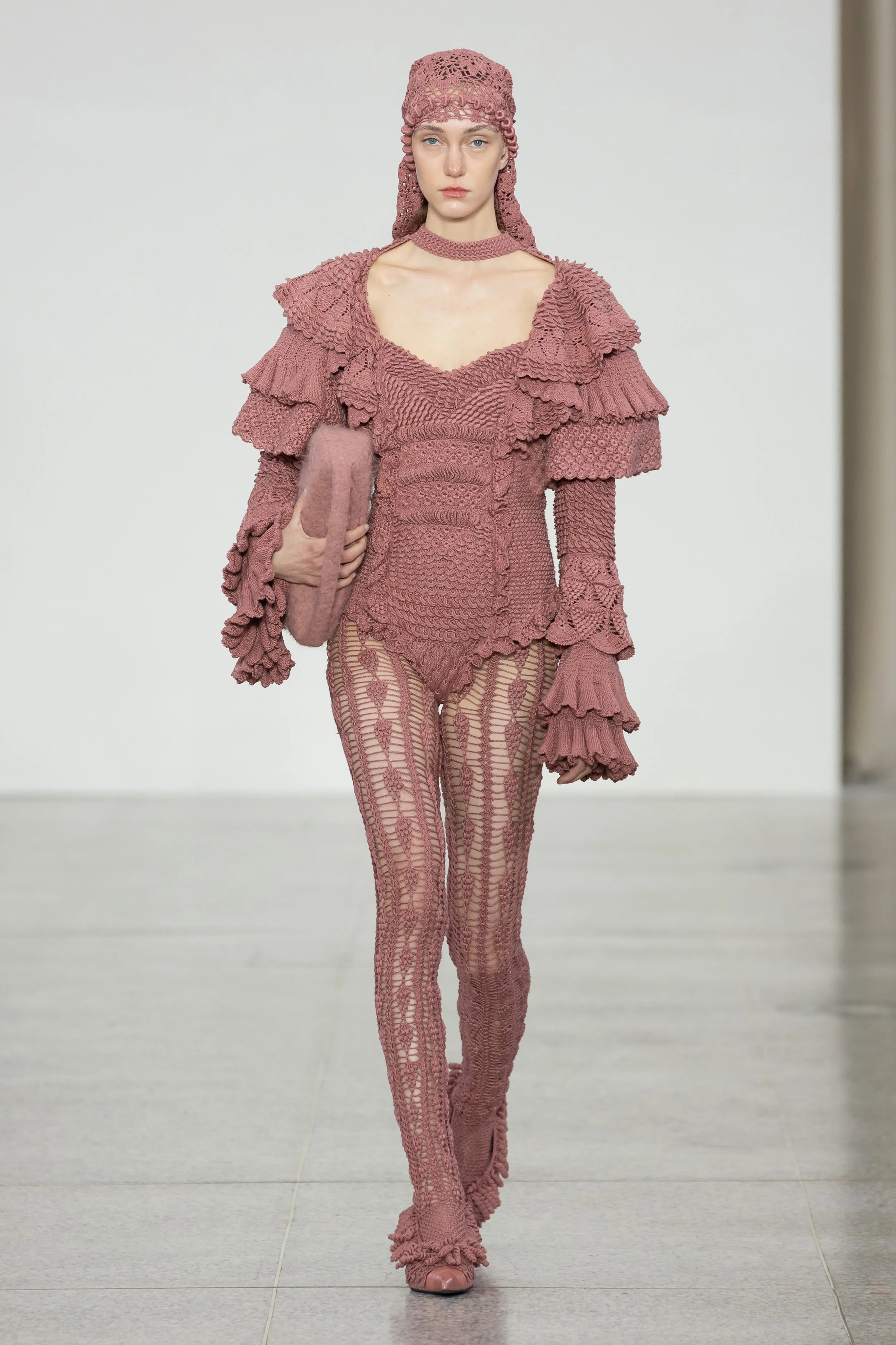 J.SALINAS presents Virreinato his magnificent collection in MFW