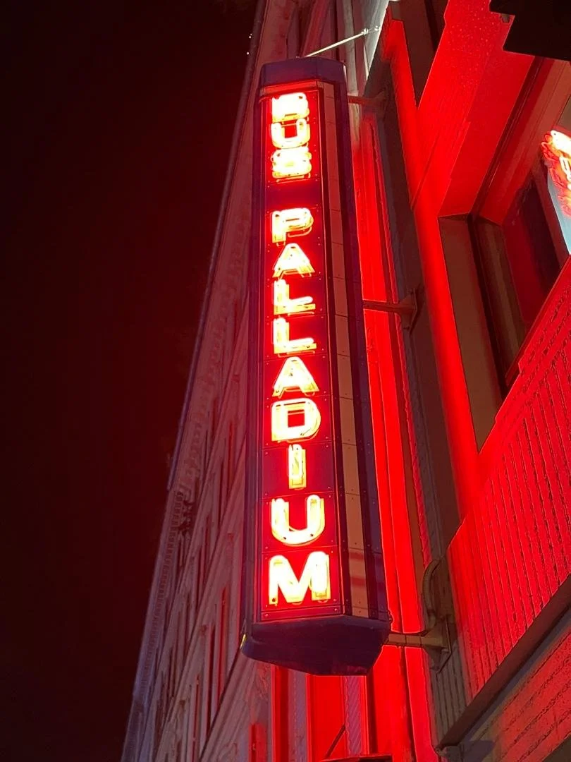 BUS PALLADIUM: THE RETURN OF PARIS NIGHTS