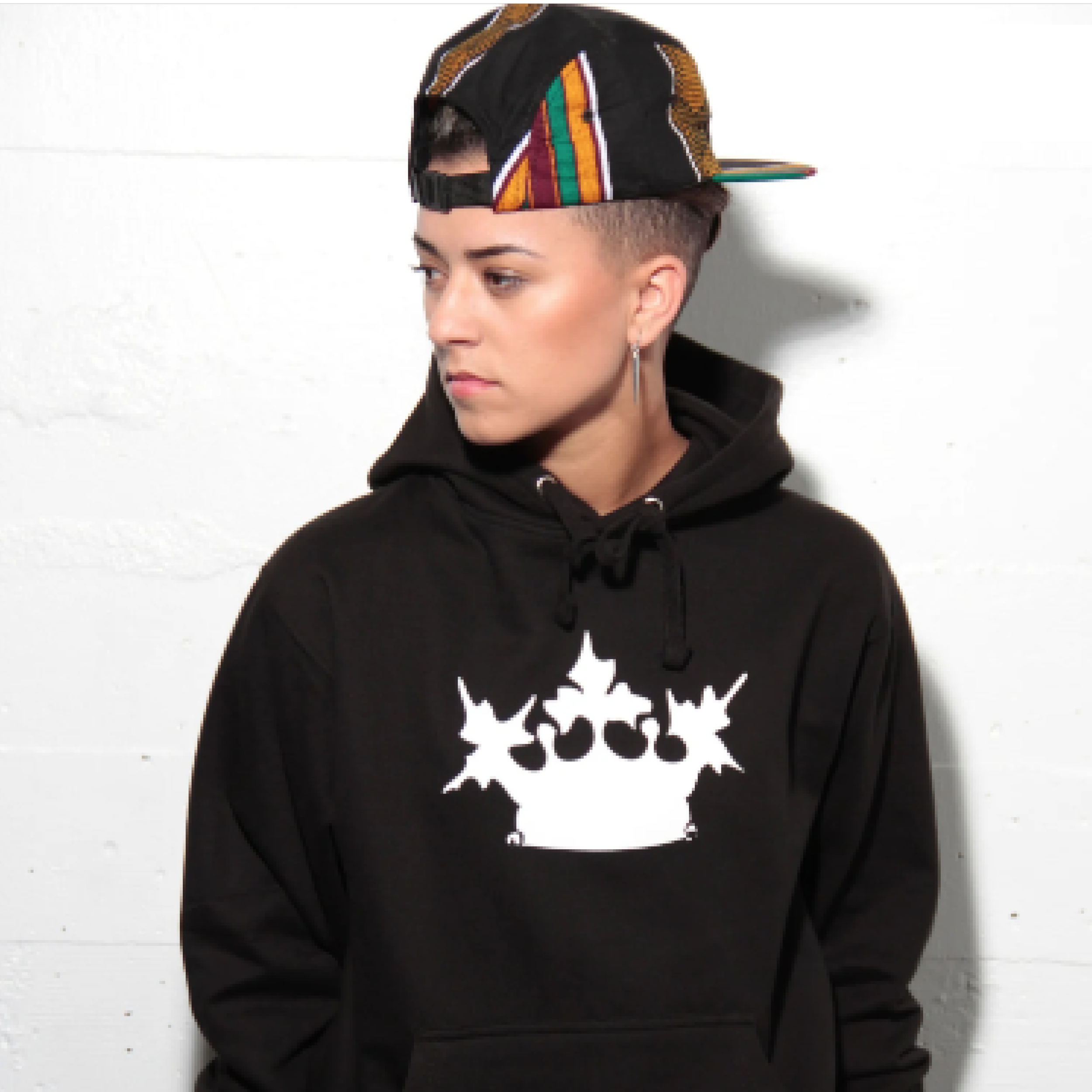 Stuzo Clothing-CLASSIC CROWN HOODIE-Famm.png