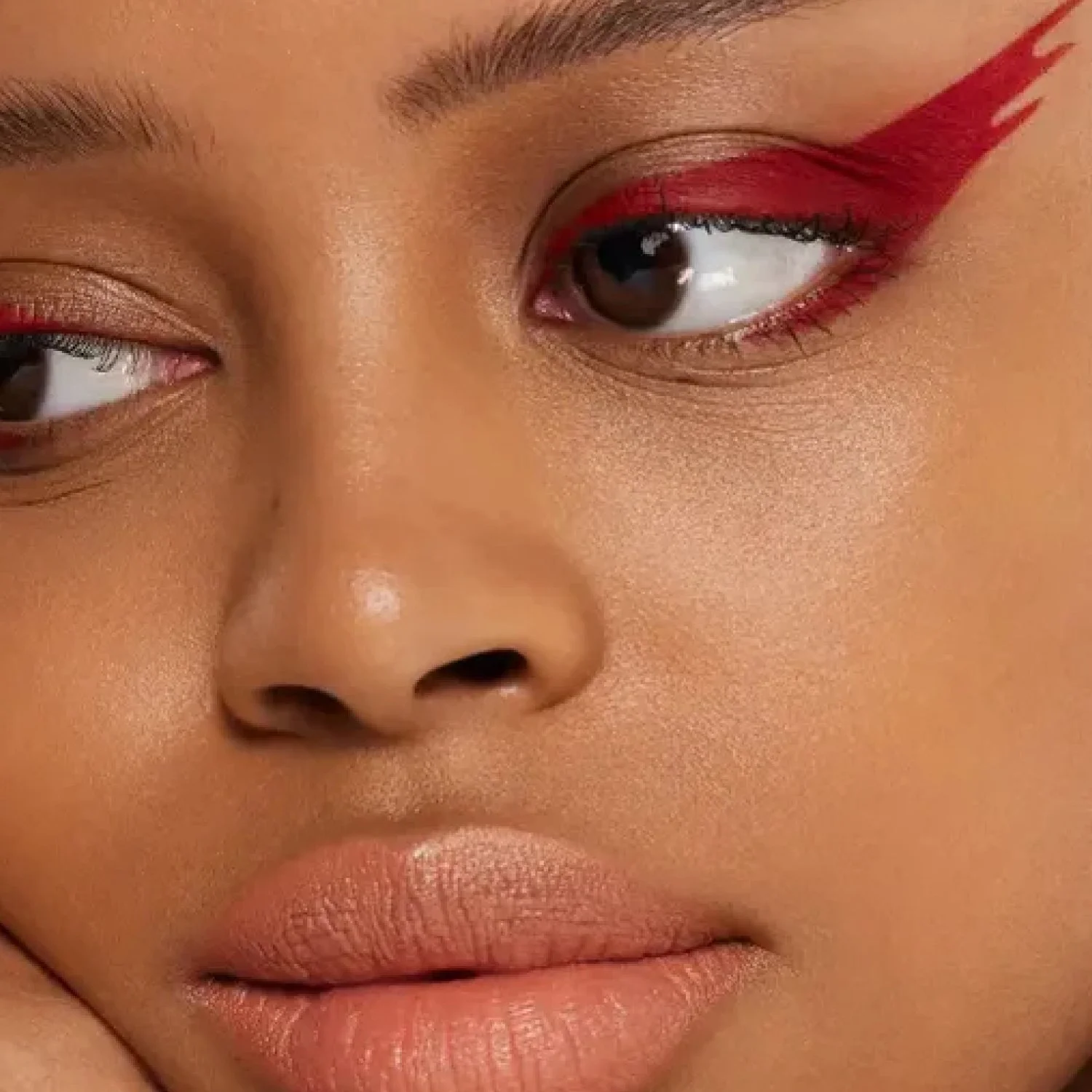 About Face-Matte Fluid Eye Paint-Famm.jpg