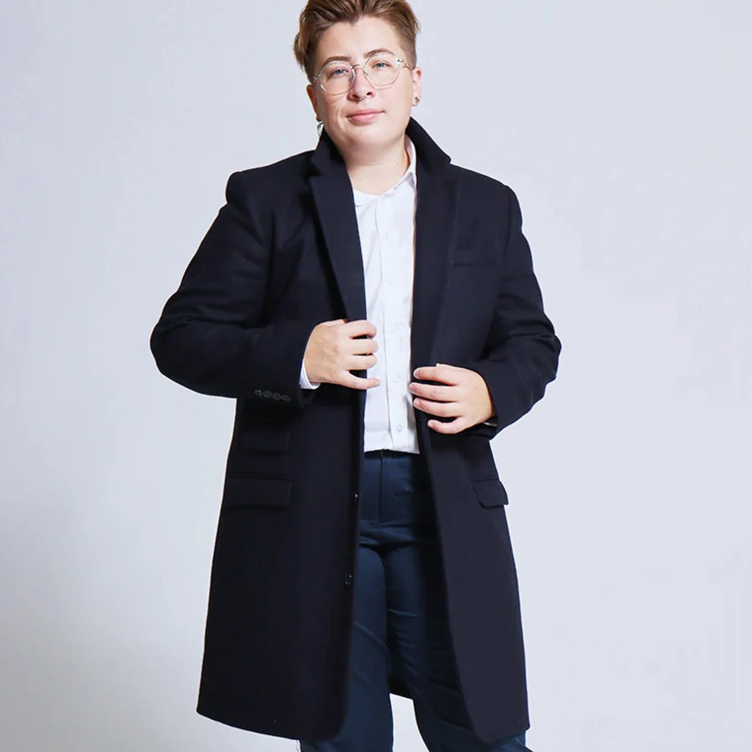 KirrinFinch-Navy Overcoat-Famm.jpg