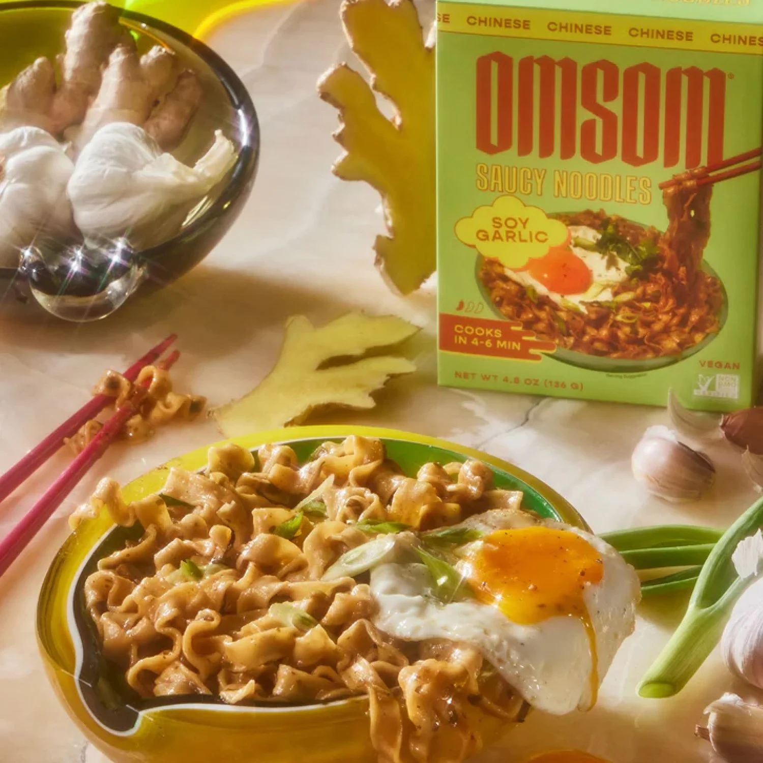 OmSom-Soy Garlic Saucy Noodles-Famm.jpg