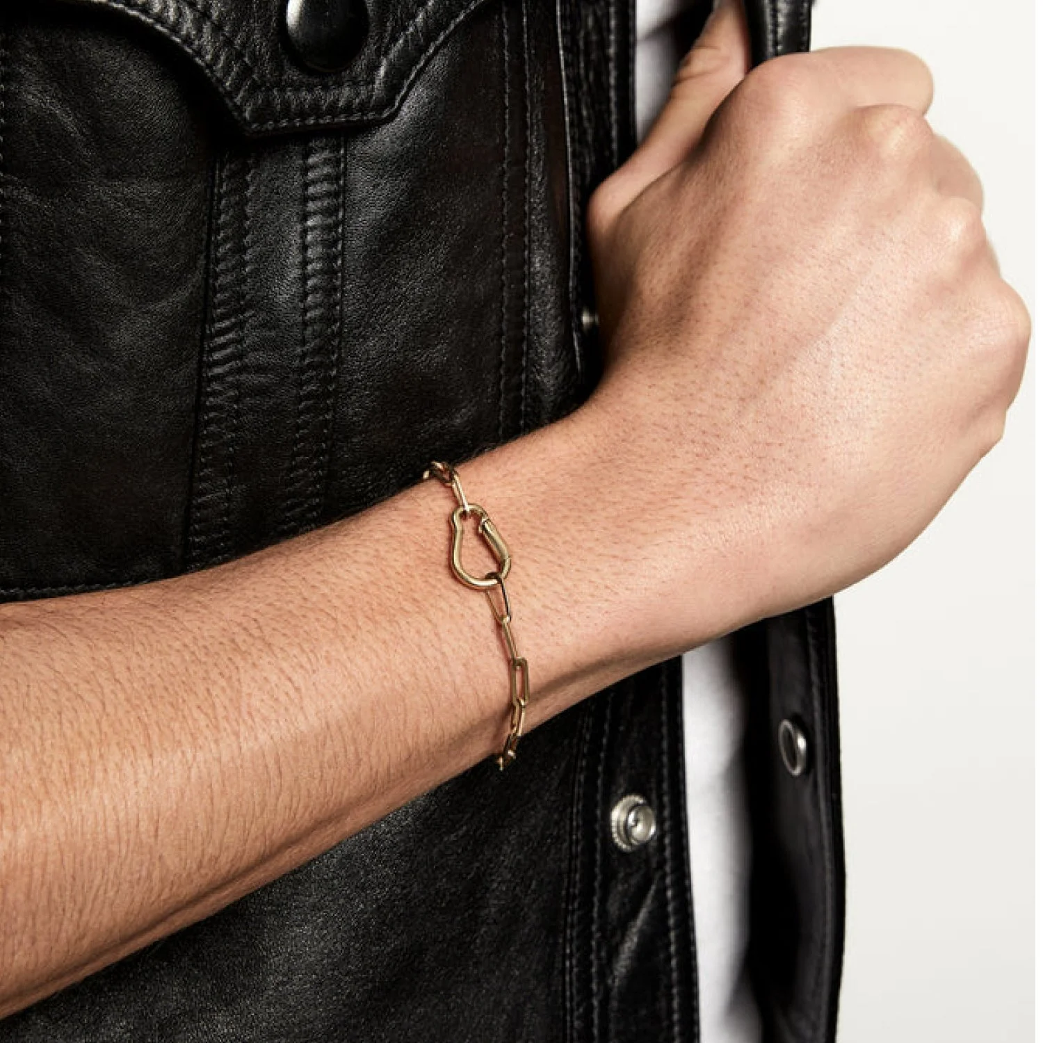 Mateo New. York-14kt Carabiner Bracelet-Famm.jpg