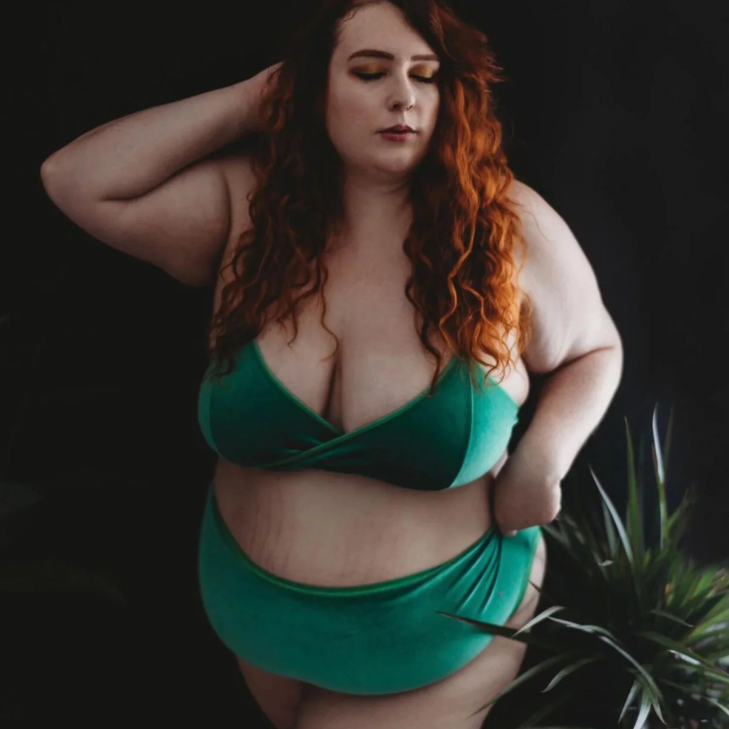 Hey Mavens-green velvet high rise undies-Famm.jpg