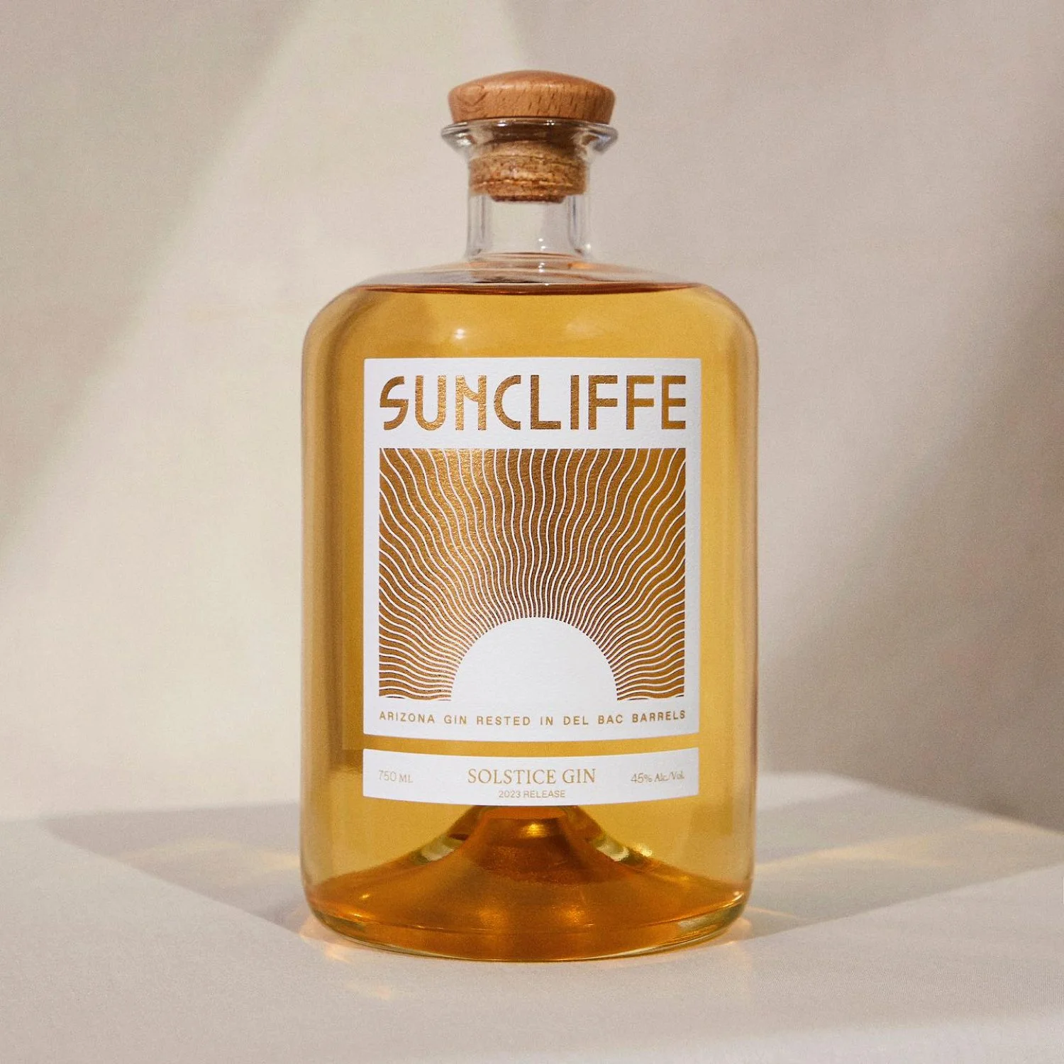 Suncliffe Gin-Lifestyle-1-Famm.jpg