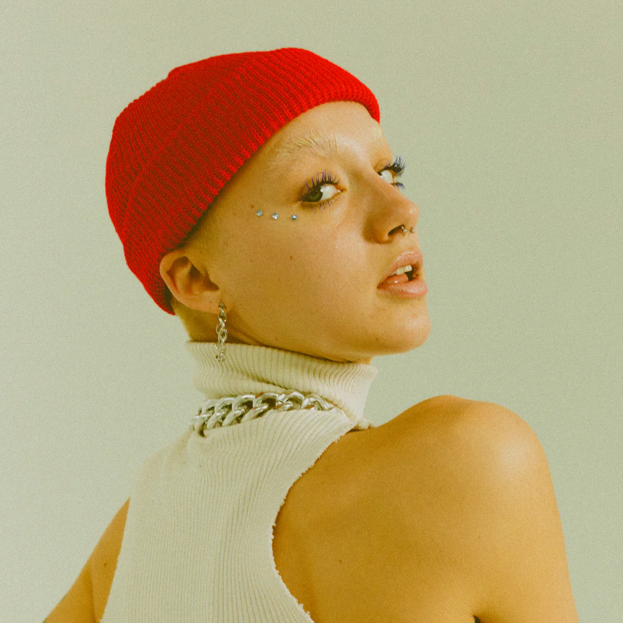 FLWRCHILD-Red Beanie-Famm@2x.png