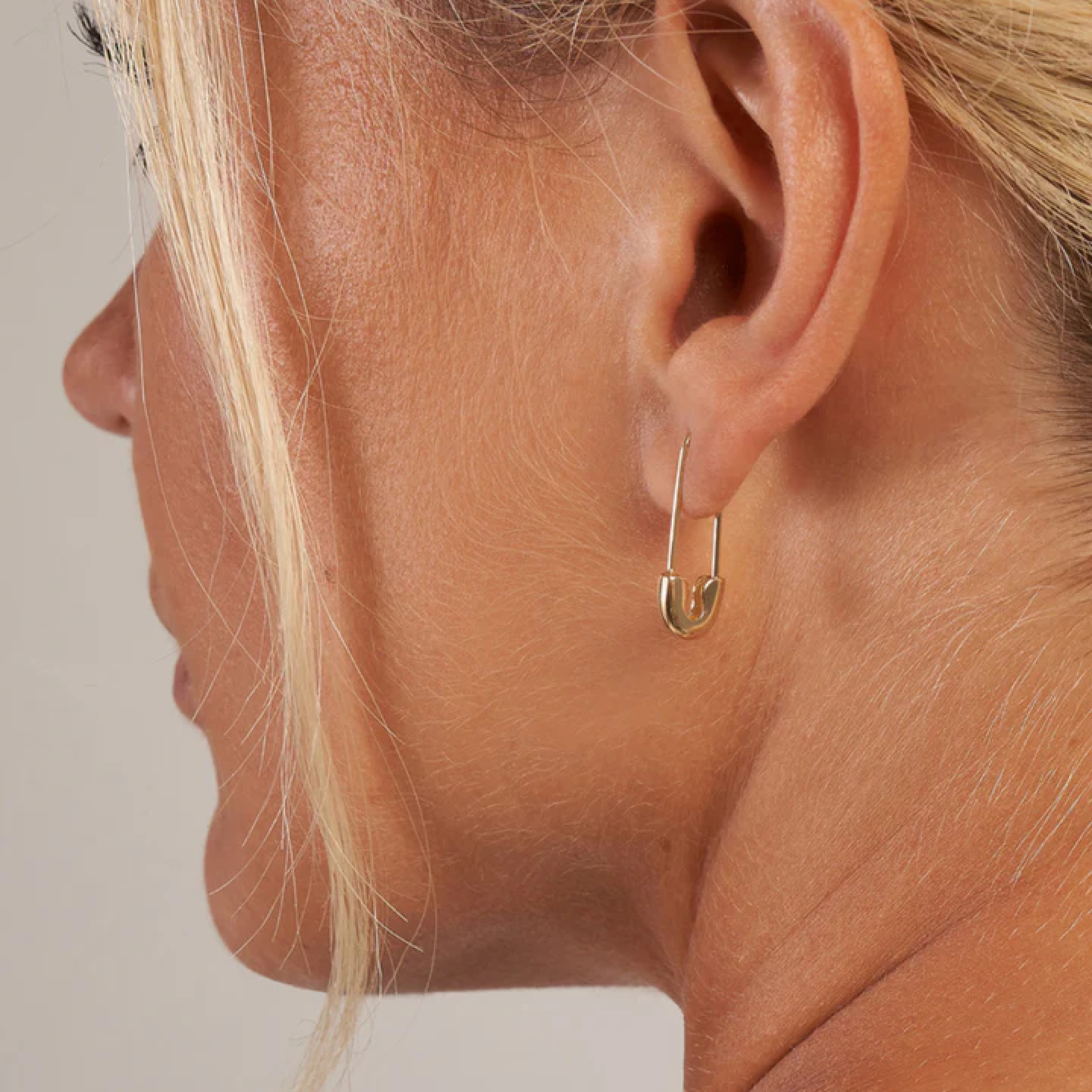 Psyche Fine Jewelry-Product 3-Famm@2x.png