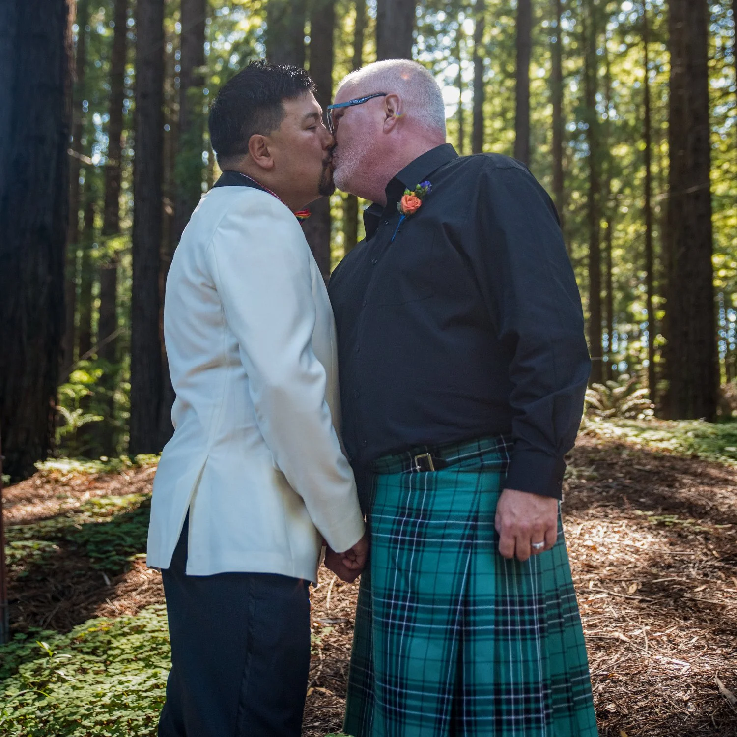 FotosByFlee - Flee Kieselhorst - LGBTQIA+ Photographer - Famm.jpg