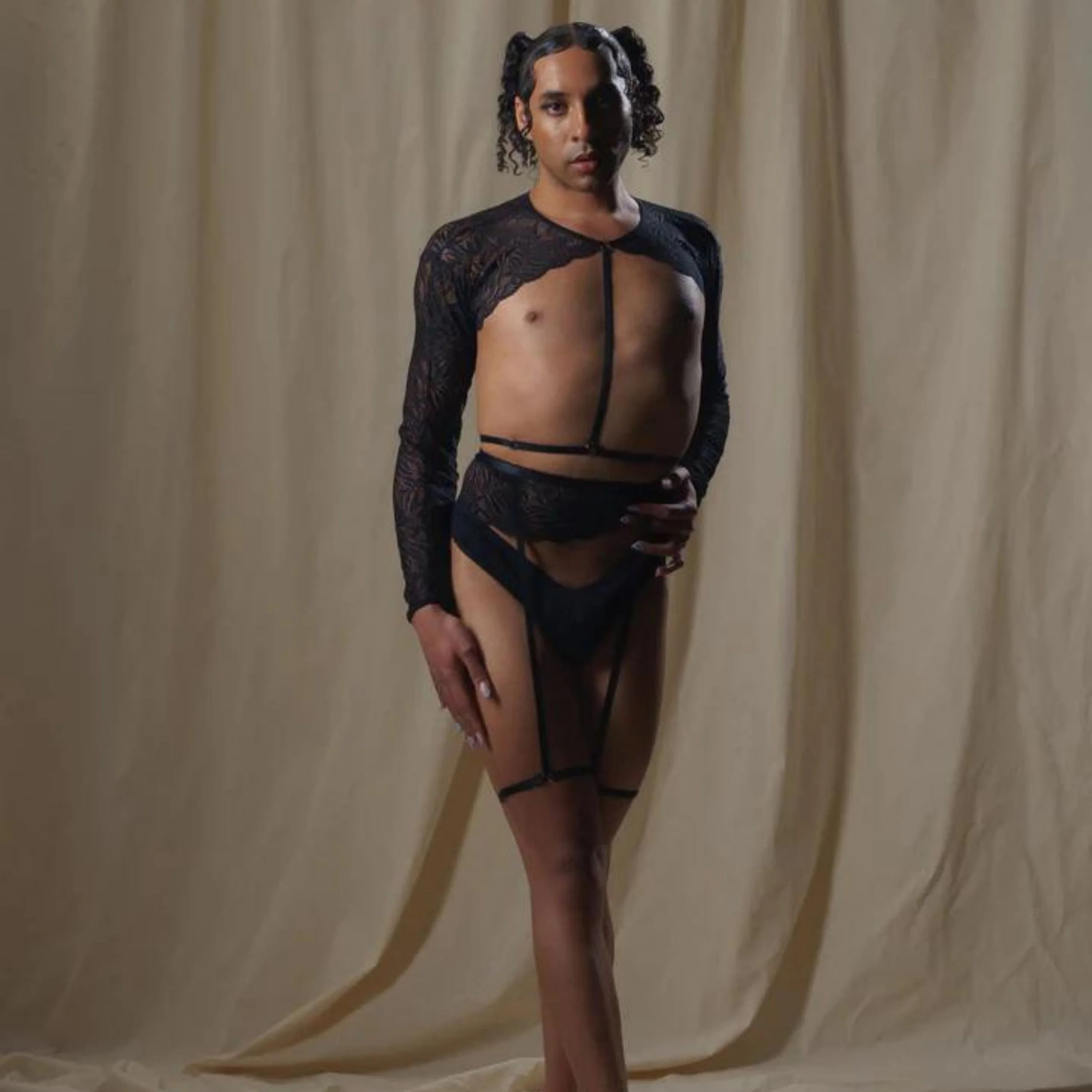 Full Of Desire - Louis Suspender Lace-Famm.jpg