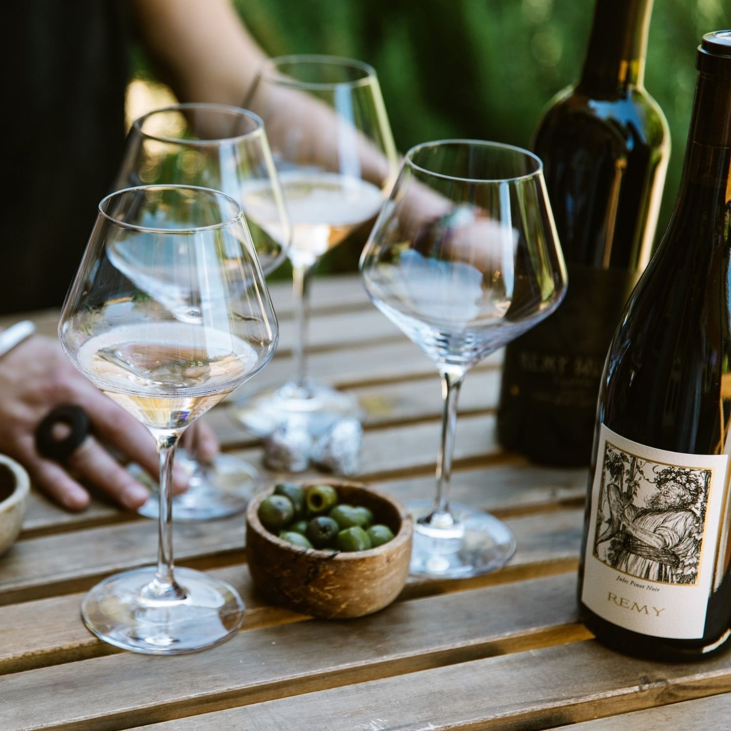 Remy Wines_Jules Pinot Noir_Famm.jpg