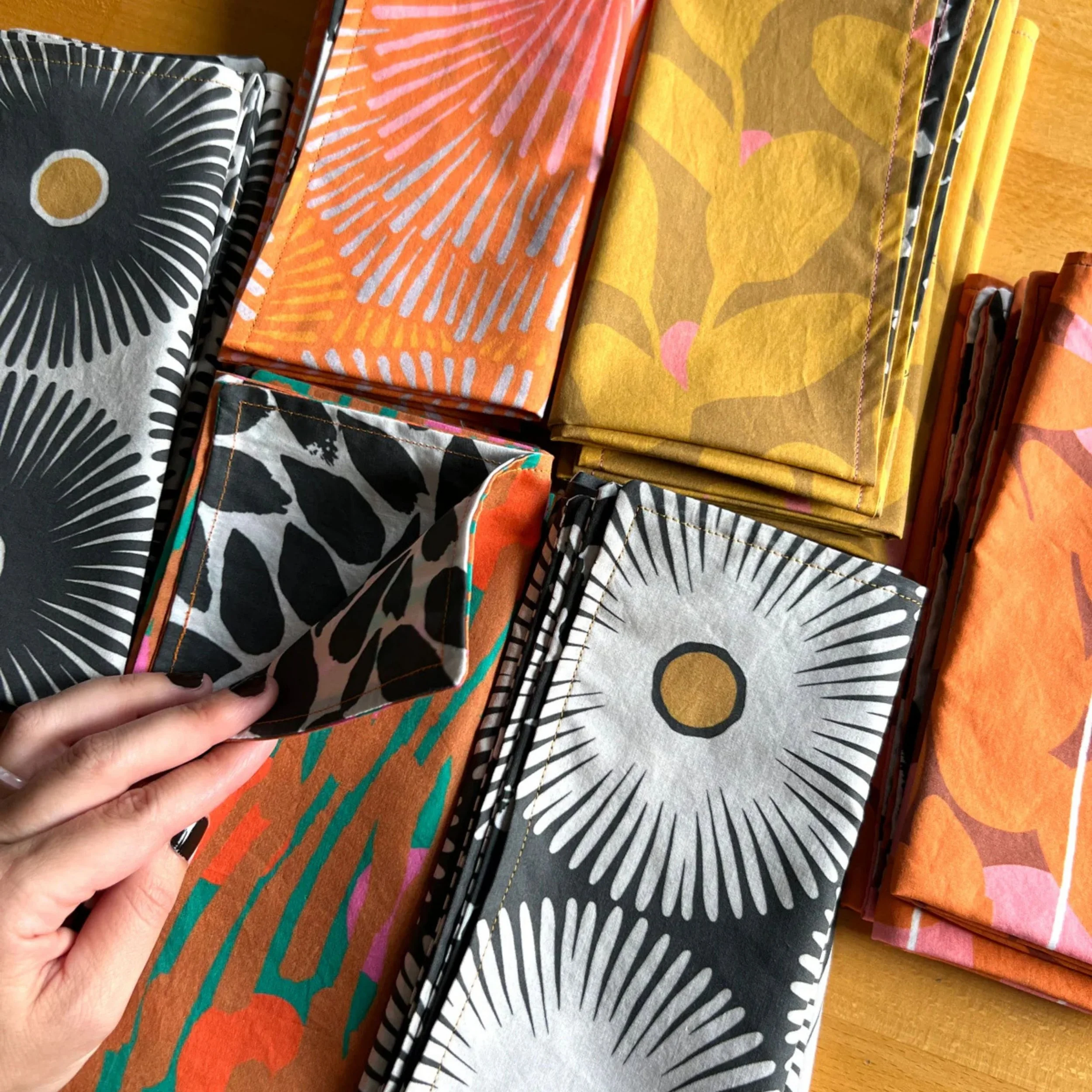 Leila Simon Hayes -Napkins Lifestyle - Famm.jpg