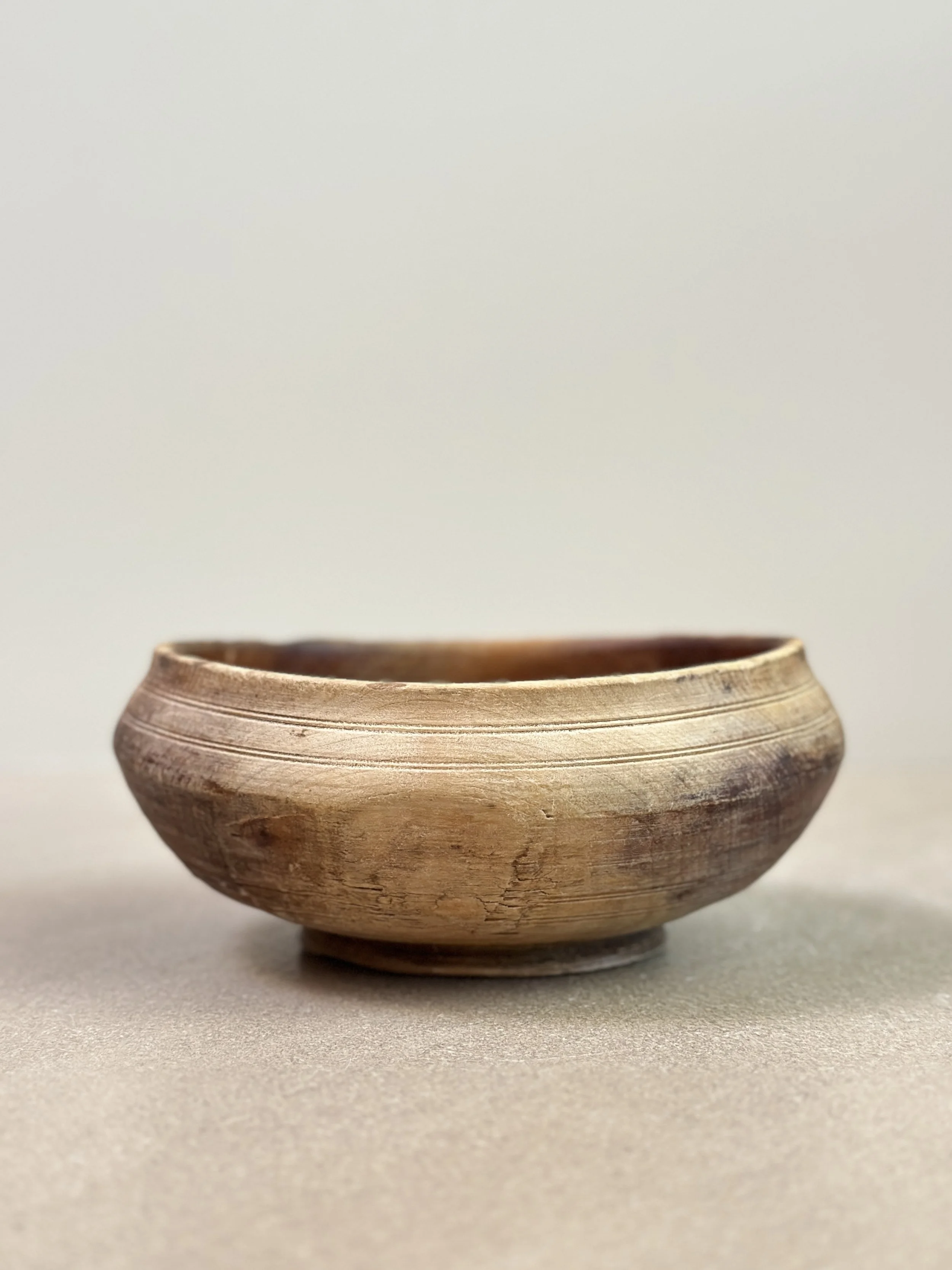 Round Swedish Footed Bowl, 19th Century