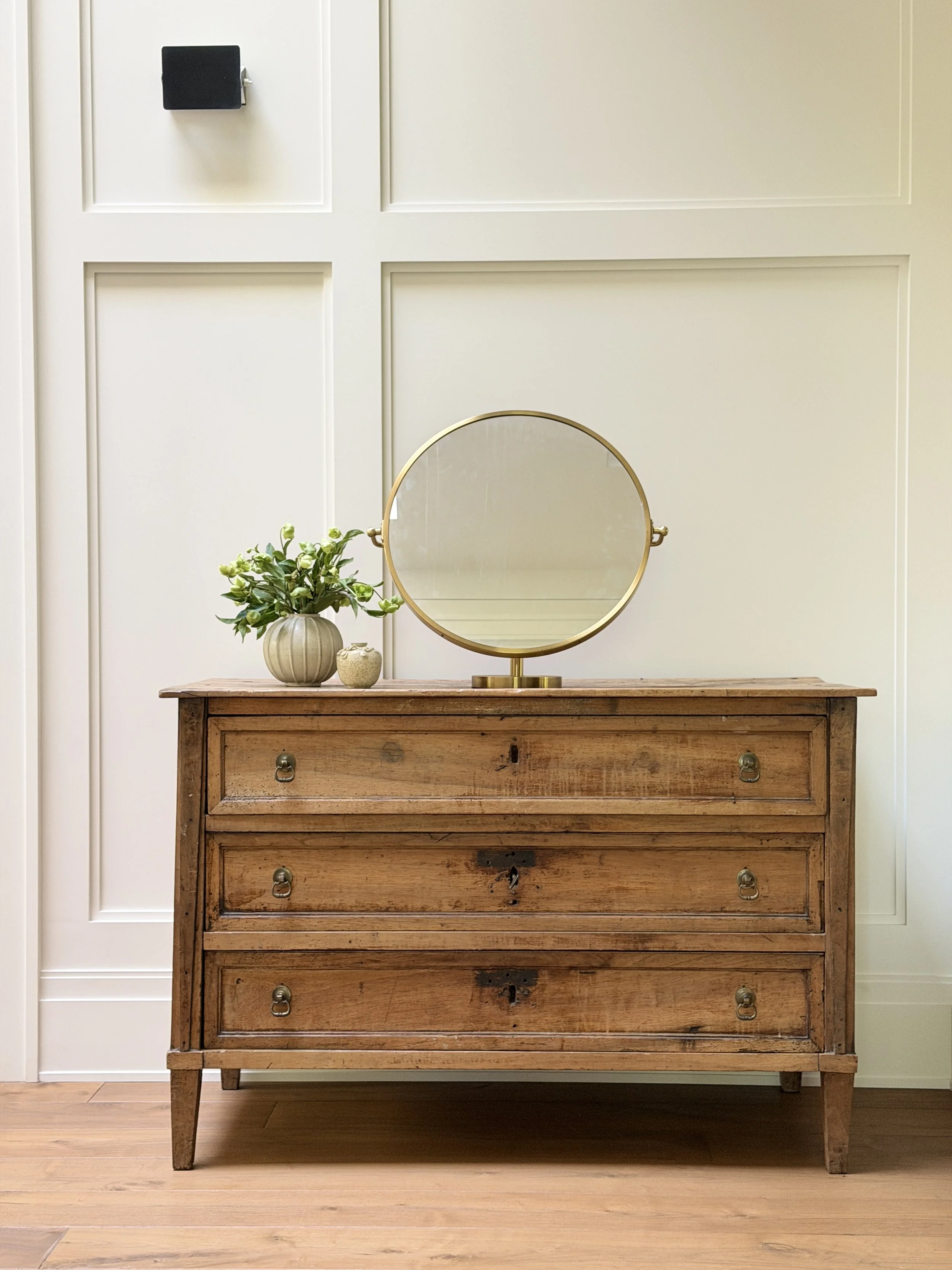 Louis XVI French Commode in Oak and Pine, 18th Century