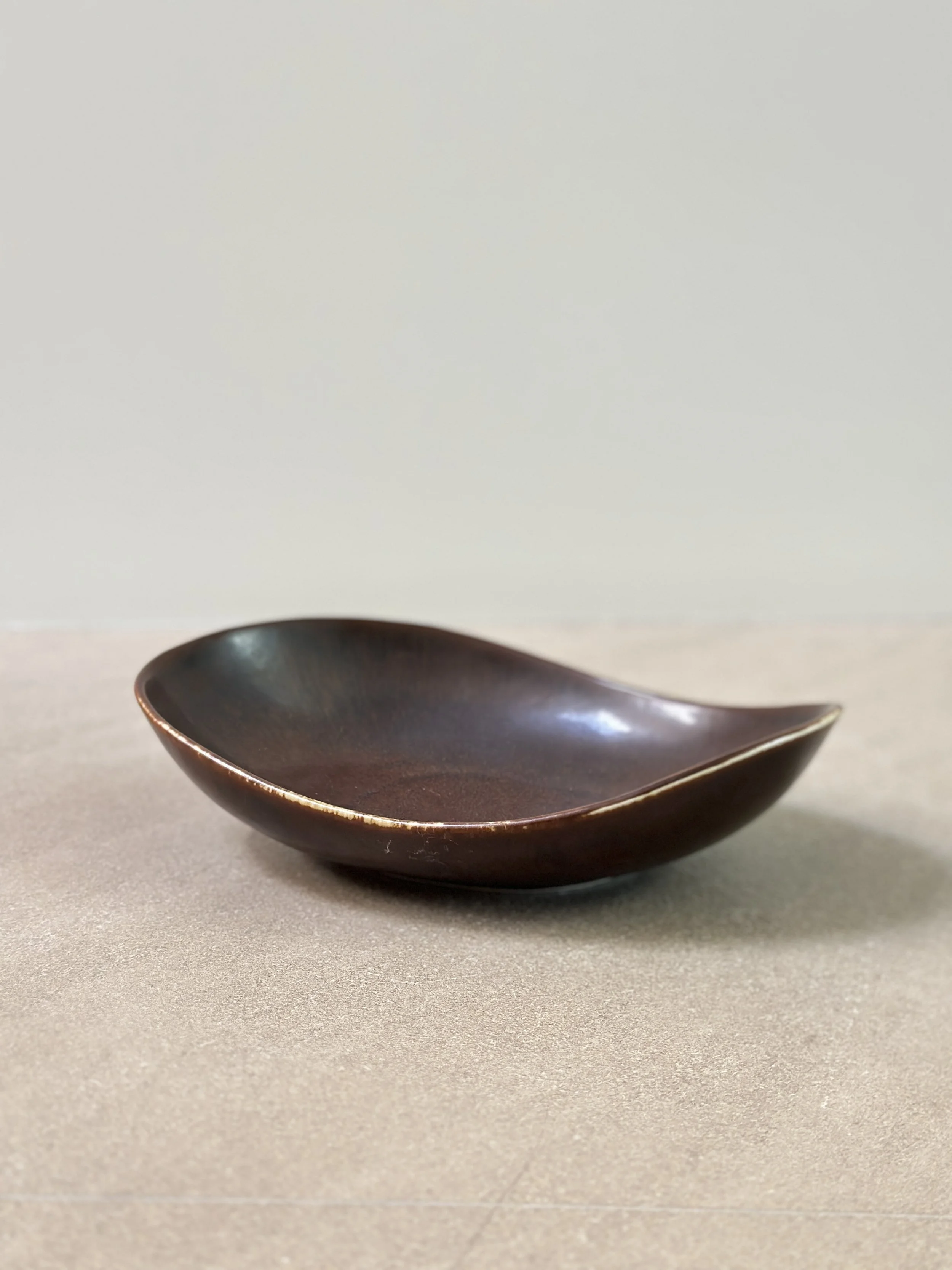 Large Brown Dish by Carl-Harry Stalhane, Sweden c. 1950