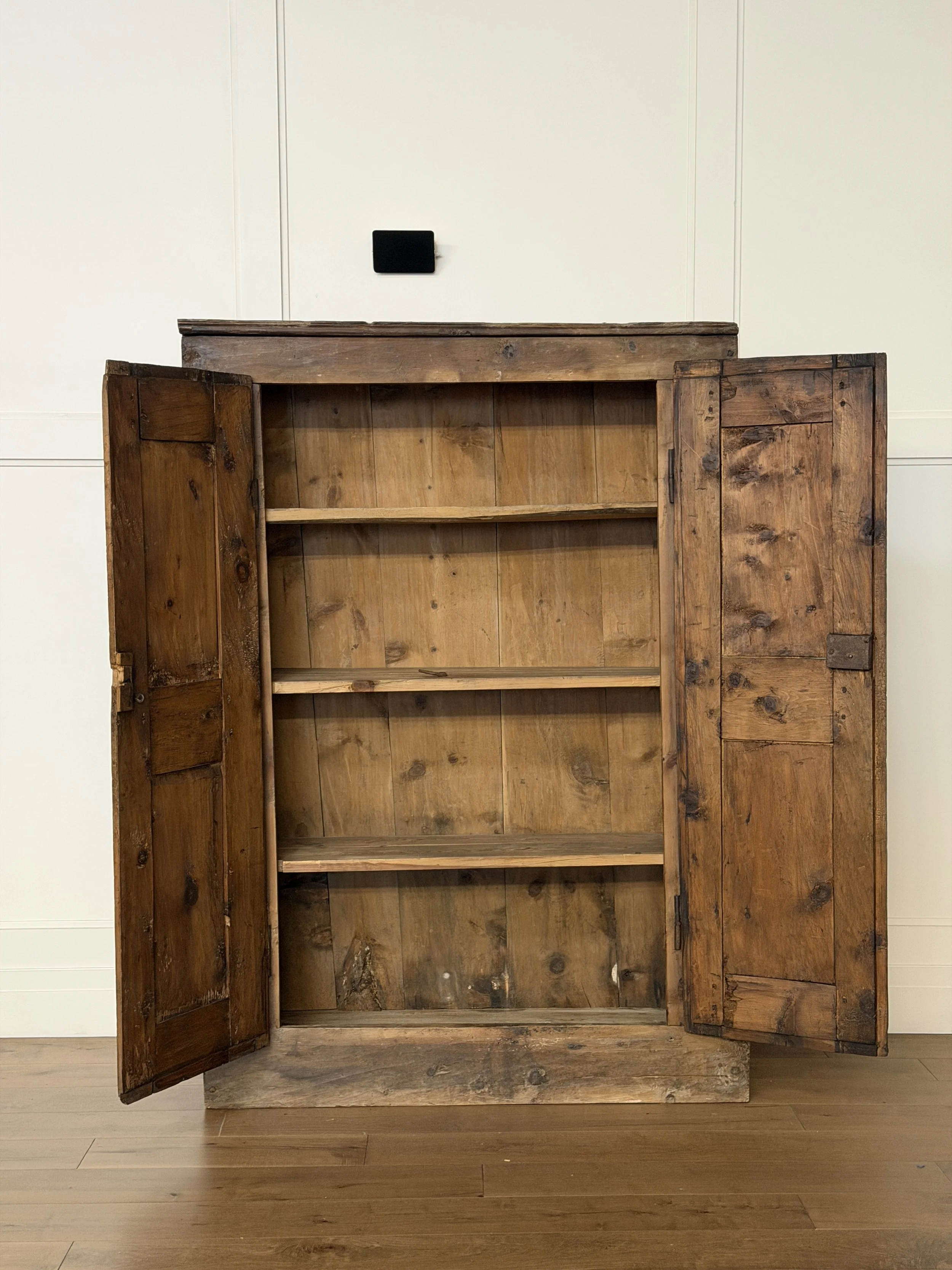 EFE54F6E-A3E6-410C-9B36-DC32347A3B04.jpeg (Copy)