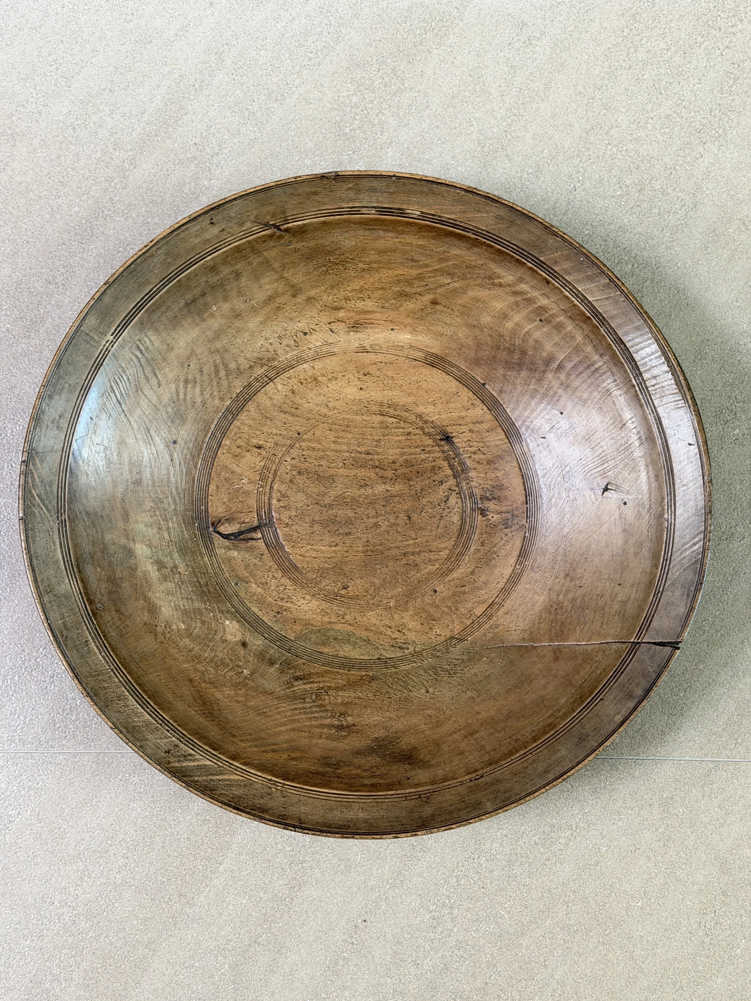Large Welsh Sycamore Bowl, Early 18th Century