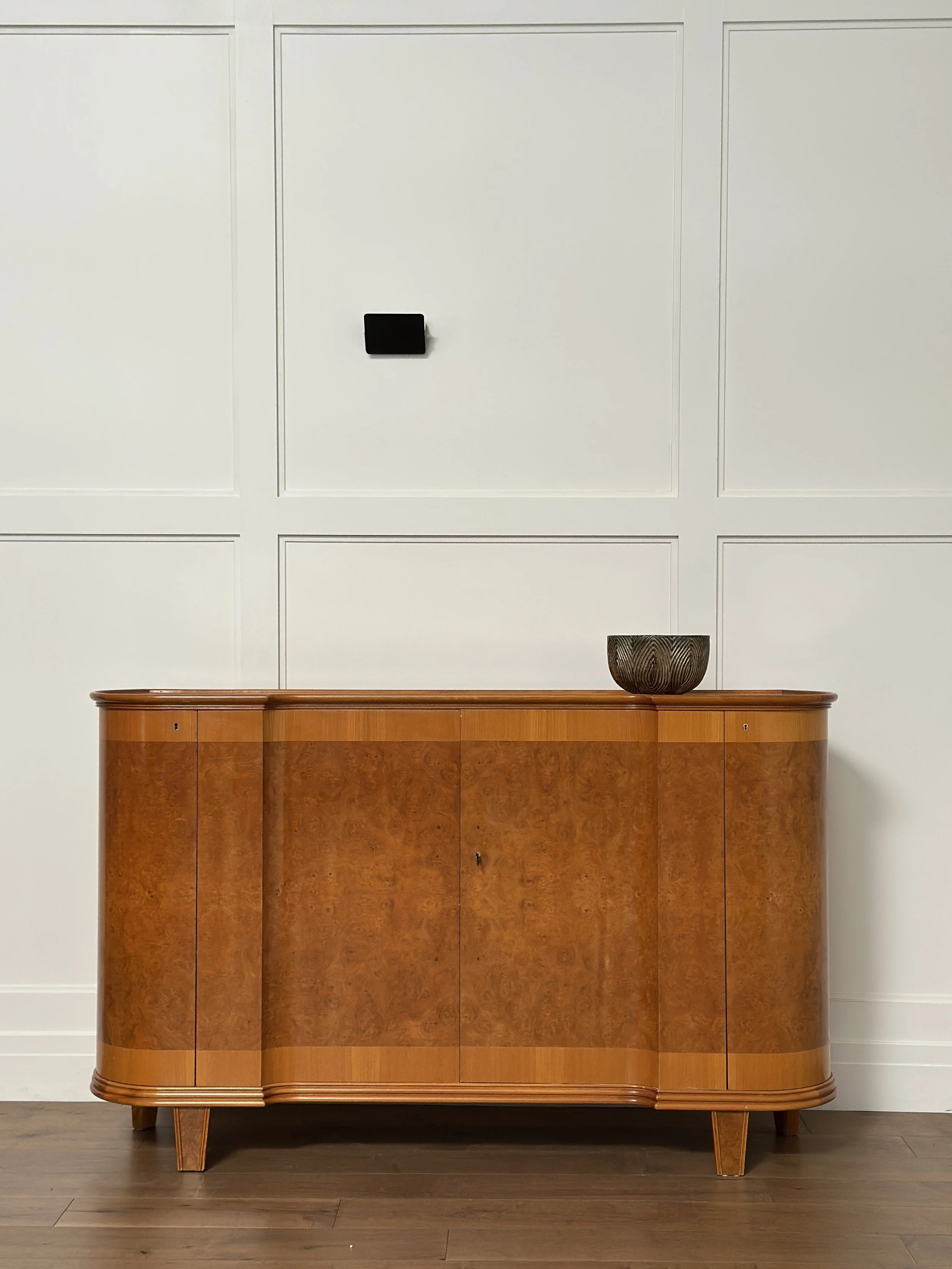 Swedish Sideboard in Elm, 1940s