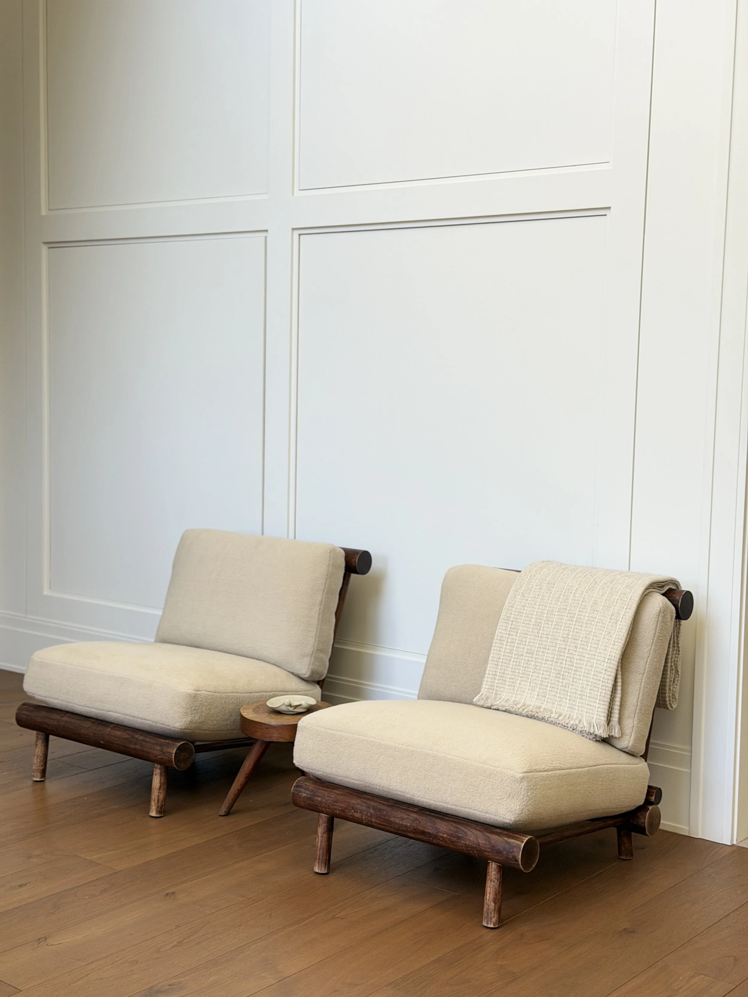 "La Cachette" Chairs in Oak for Charlotte Perriand for Les Arcs Ski Resort, France 1960s