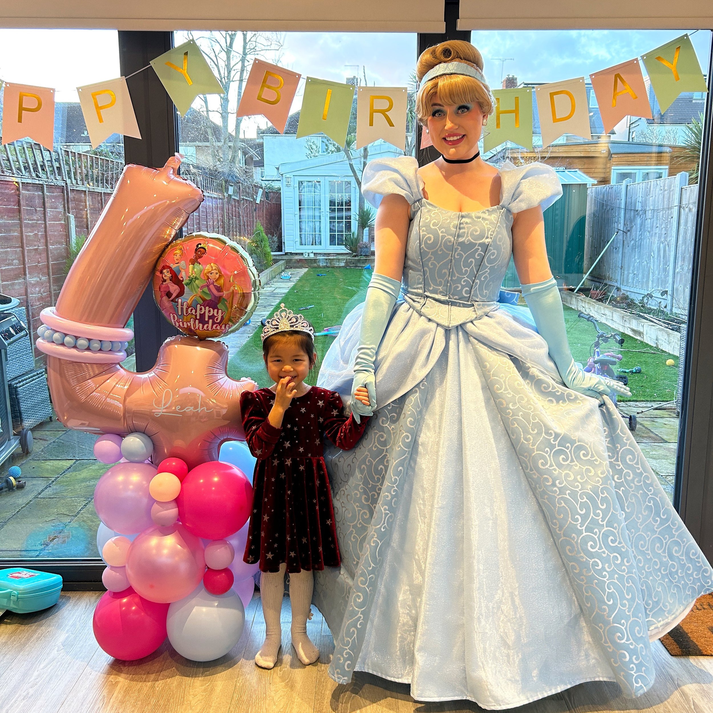 This birthday princess enjoyed a one hour party with our Glass Slipper Princess!💙

#WhereTheMagicBegins
💻www.magicalprincesspartiesessex.com
📲 07375495682
📧magicalprincesspartiesessex@gmail.com

#essexmums #hertfordshiremums #princessparty #mumso