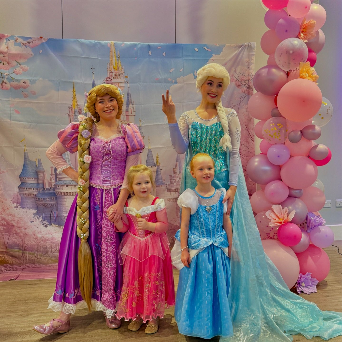 Our two most popular characters! Invite them to your next party🥰

#WhereTheMagicBegins
💻www.magicalprincesspartiesessex.com
📲 07375495682
📧magicalprincesspartiesessex@gmail.com

#essexmums #hertfordshiremums #princessparty #mumsofinstagram #child