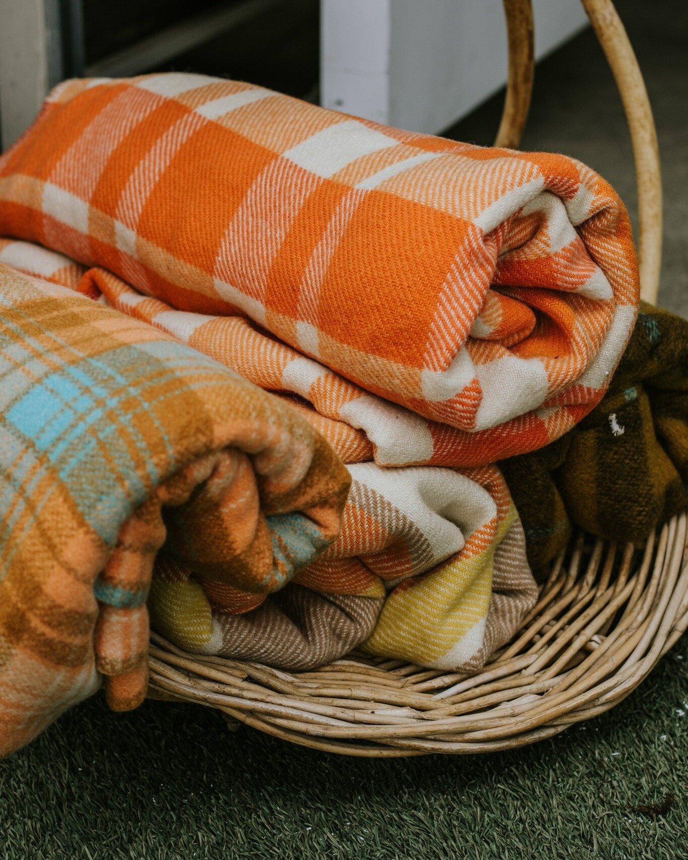 Winter is around the corner, and we've got you sorted to enjoy our outdoor space no matter the temps! 

A roaring fire &amp; very funky coloured blankets to wrap up in... plus the comfiest bench seat thanks to @suncraft_nz! 

❄️❄️❄️

📷 @sadhbhyo