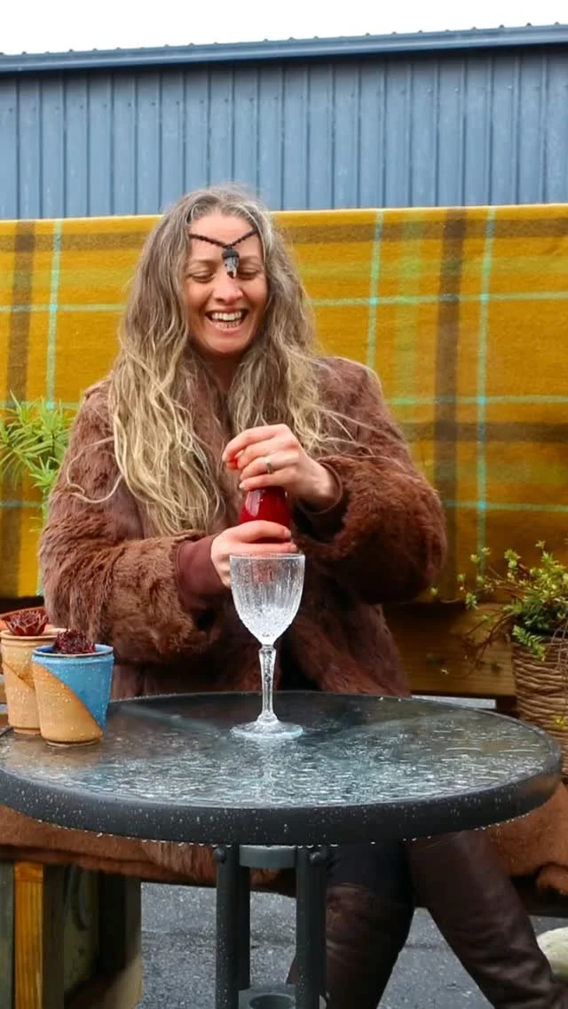 With mixed bag of weather in the forecast, here’s a throwback to our Queen, sippin’ on our brightly coloured house-made juice ✨
Take this as your friendly reminder to fuel your body with nutrients for ultimate immunity benefits - startin