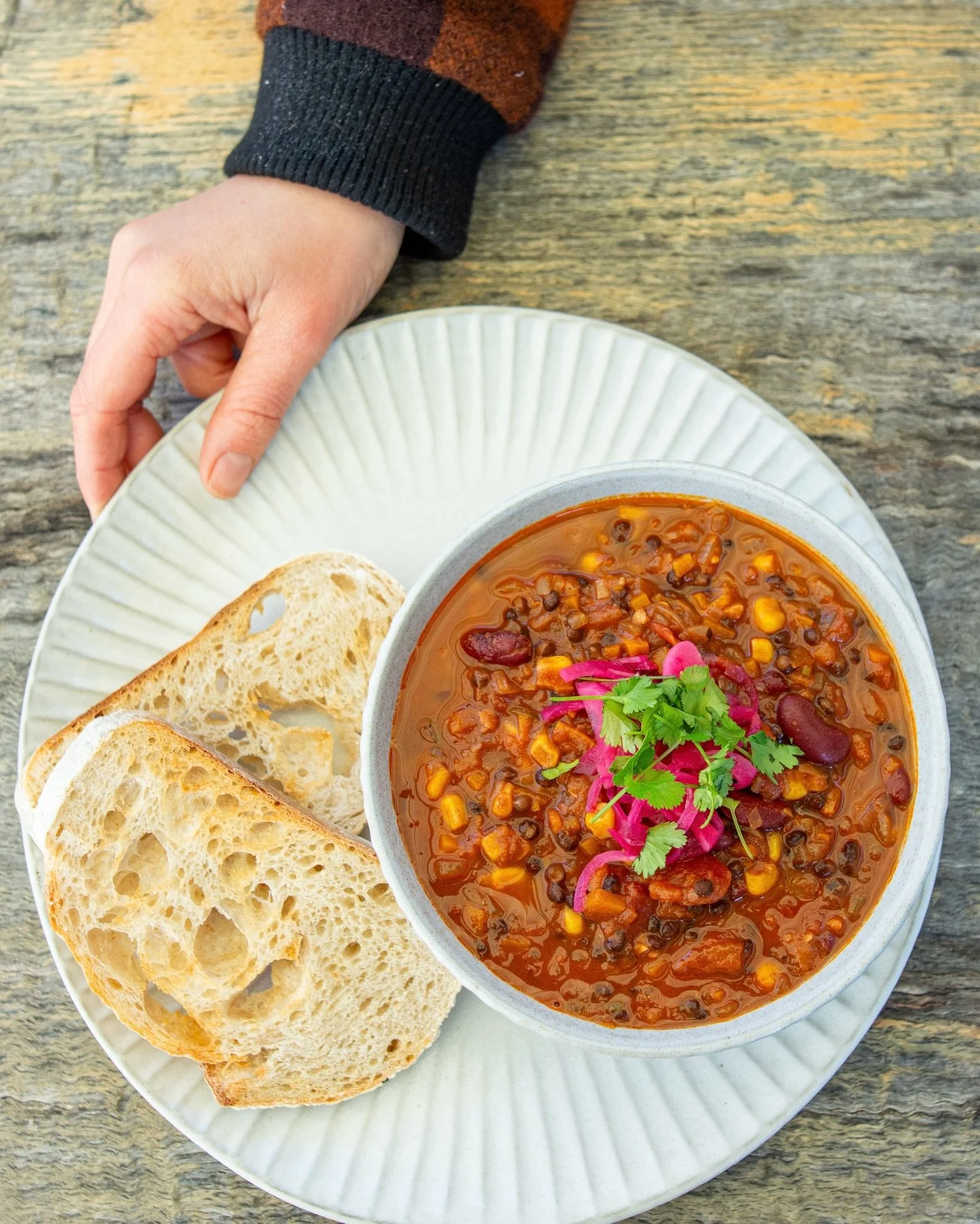 ✨ $9.99 Soup &amp; Sourdough ✨

Become a member of our DB Family, (or show us that you already are) and enjoy a warming bowl of soup, with buttery sourdough for only $9.99 

🥣

Valid until 31st May 
Proof of DB Family must be shown to redeem
Link on