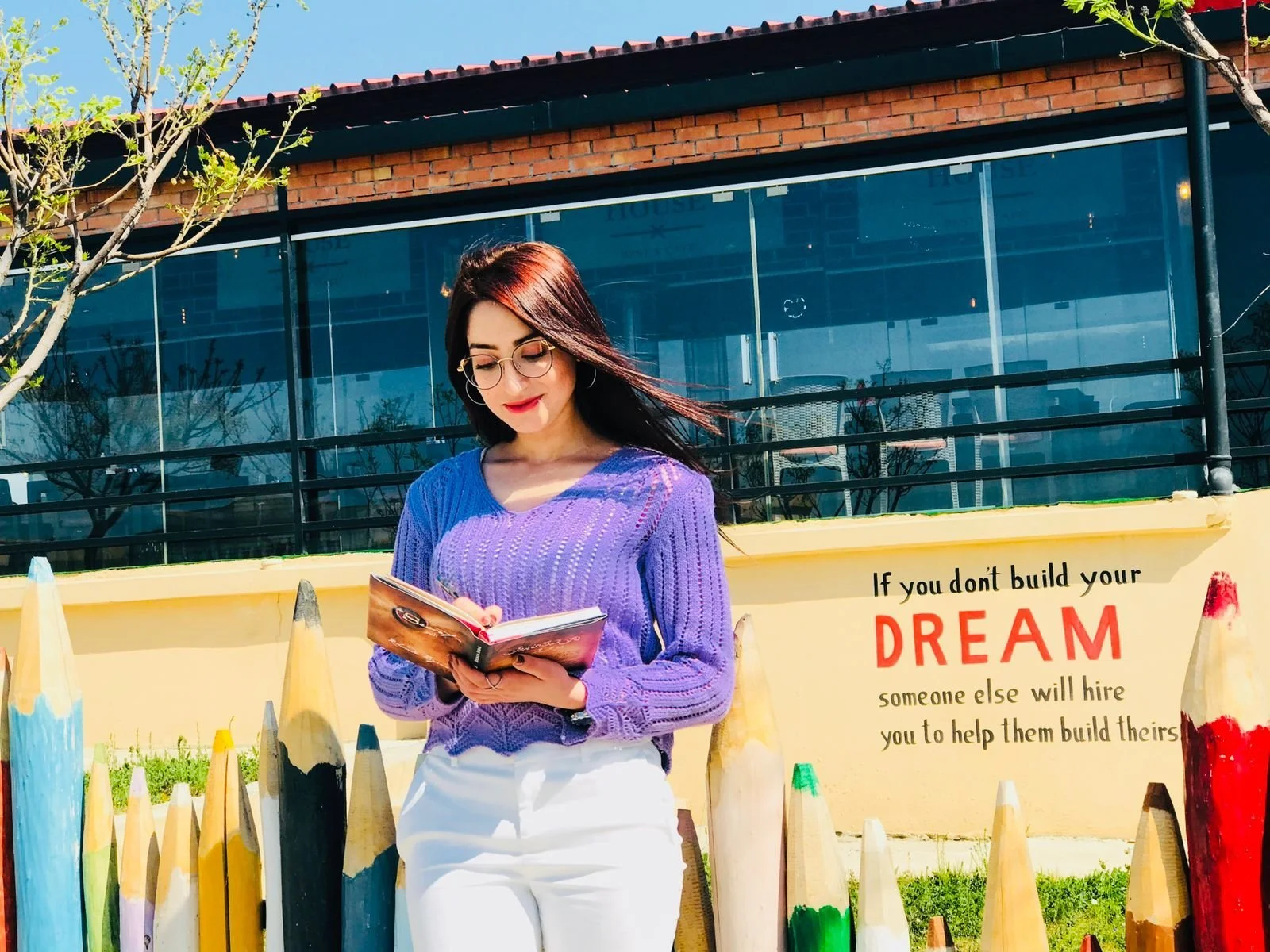 Dilveen's Story: Empowering Yazidi Youth Through Access to Higher Education