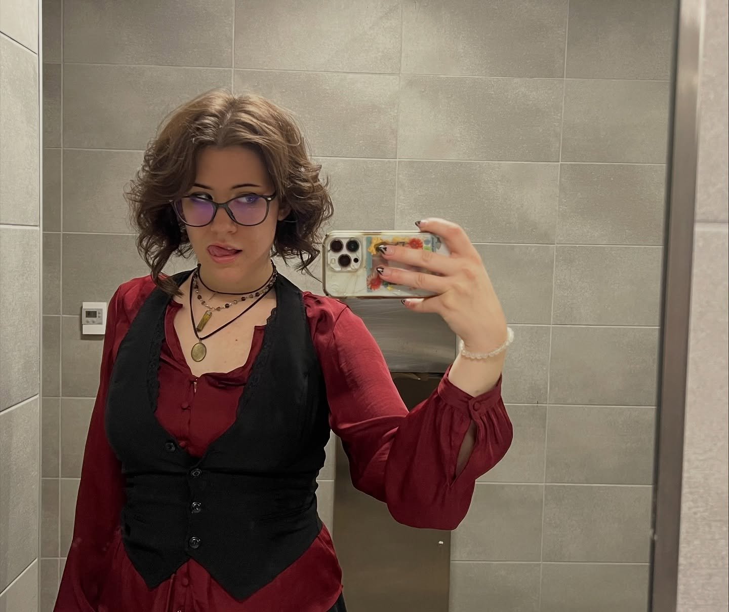 Fall 🌟the wheel never stops turning, the end of something meaningful brings forth something better