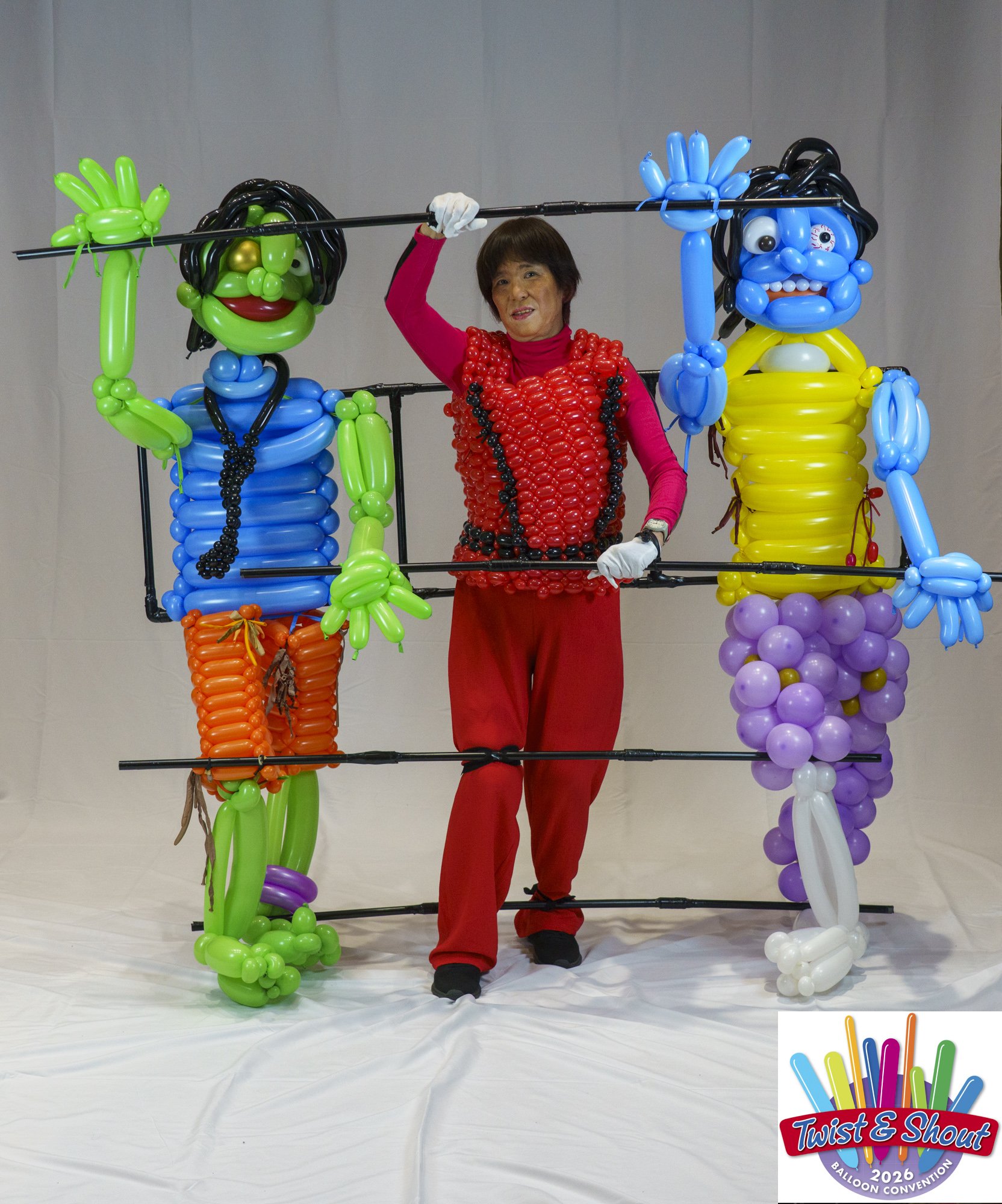 Designer: Junko Niiyama