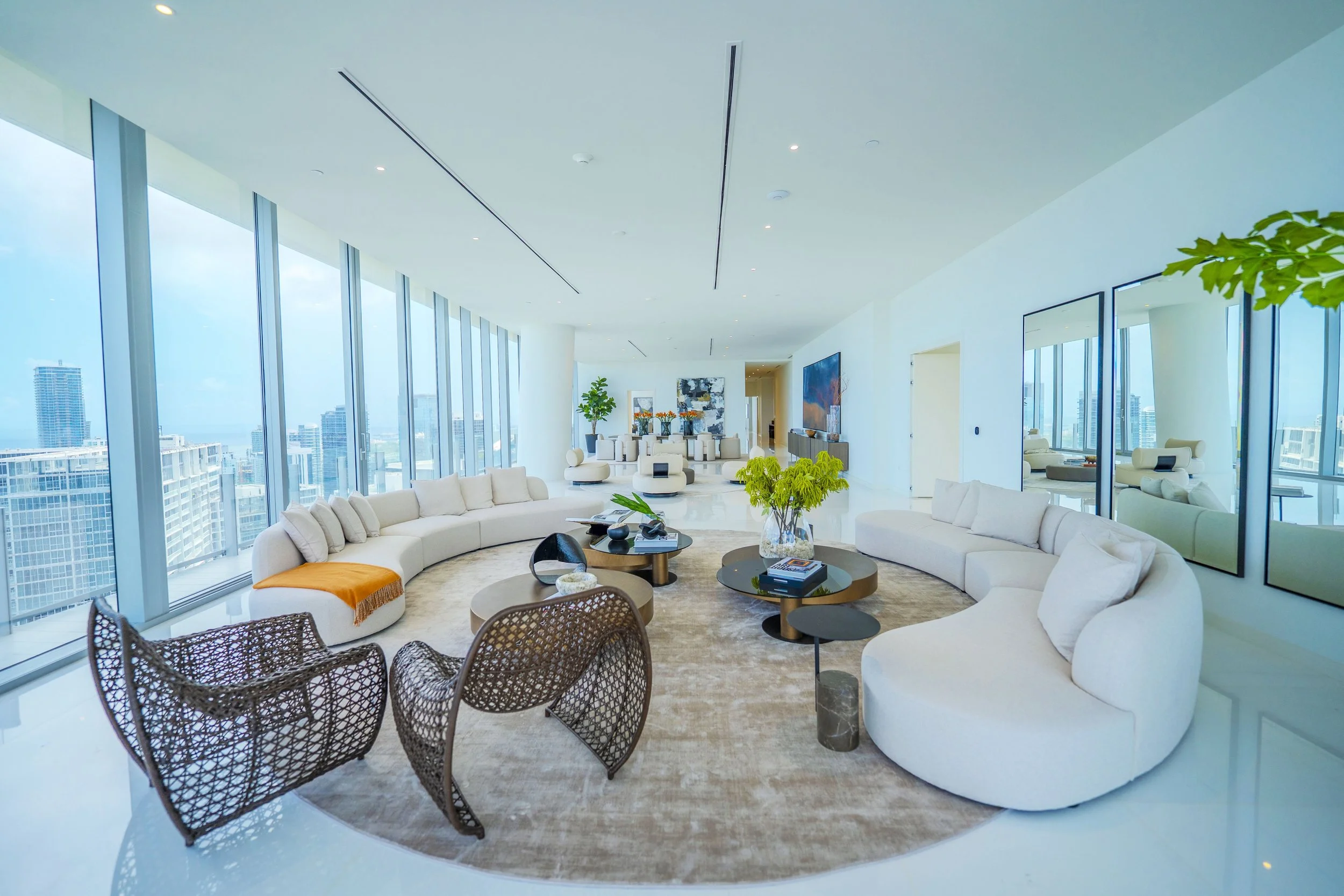 Gaby Bianco Studio Aston Martin Residences