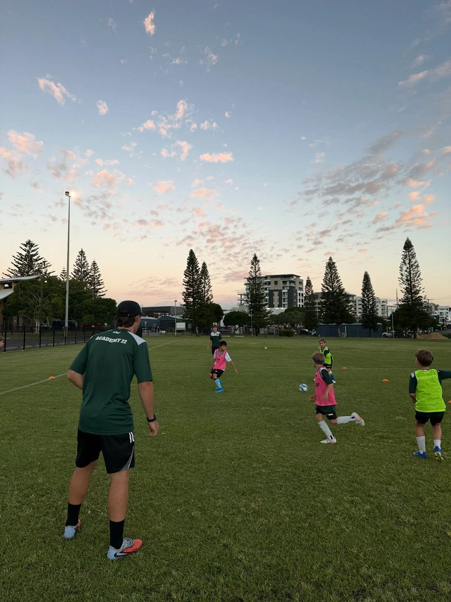 Term 2 sign ups now open! 

Head to the link in bio for more information on our junior football program and our youth development program 🔥