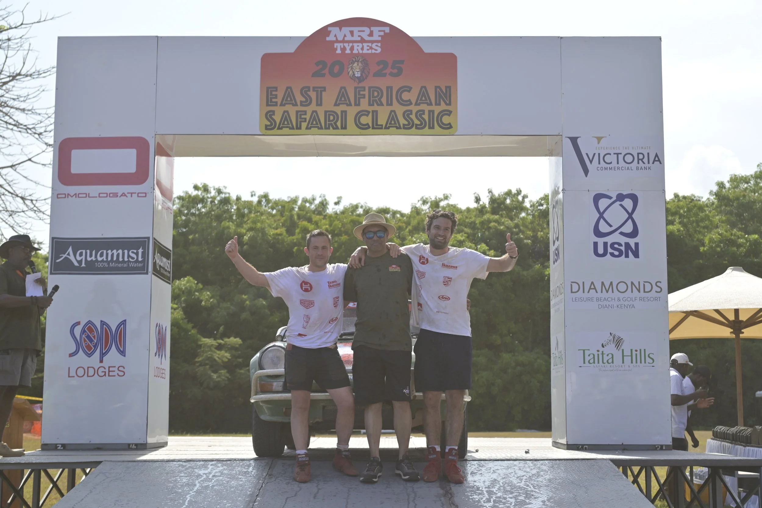 HUNT, JOEY GHOSE CHAIR OF THE RALLY AND STEVE NAVIGATOR.JPG