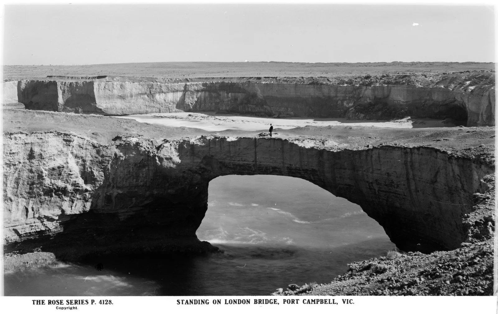 When London Bridge Fell Down — DIYdly Travel