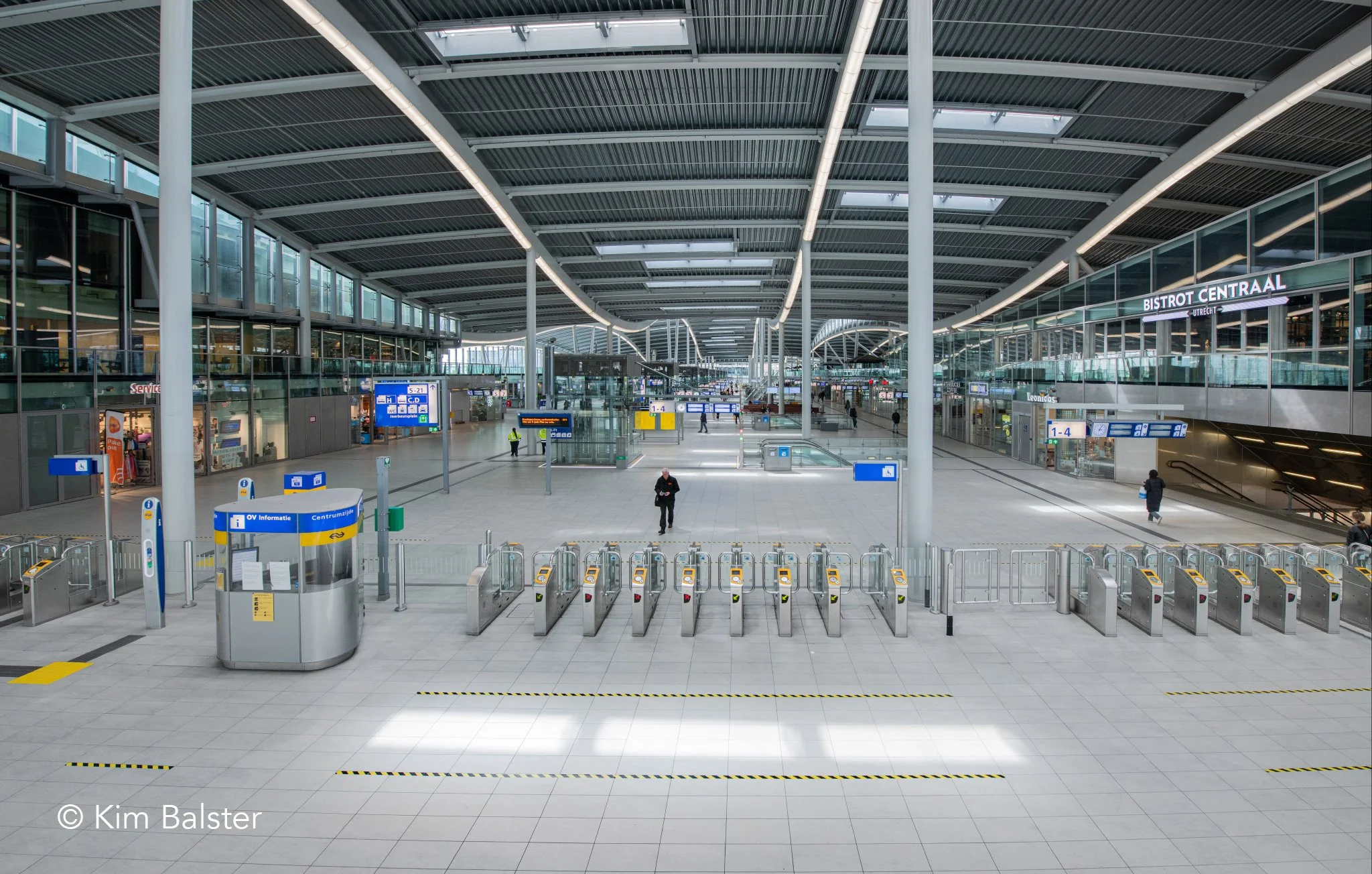 Empty Central Station / Utrecht