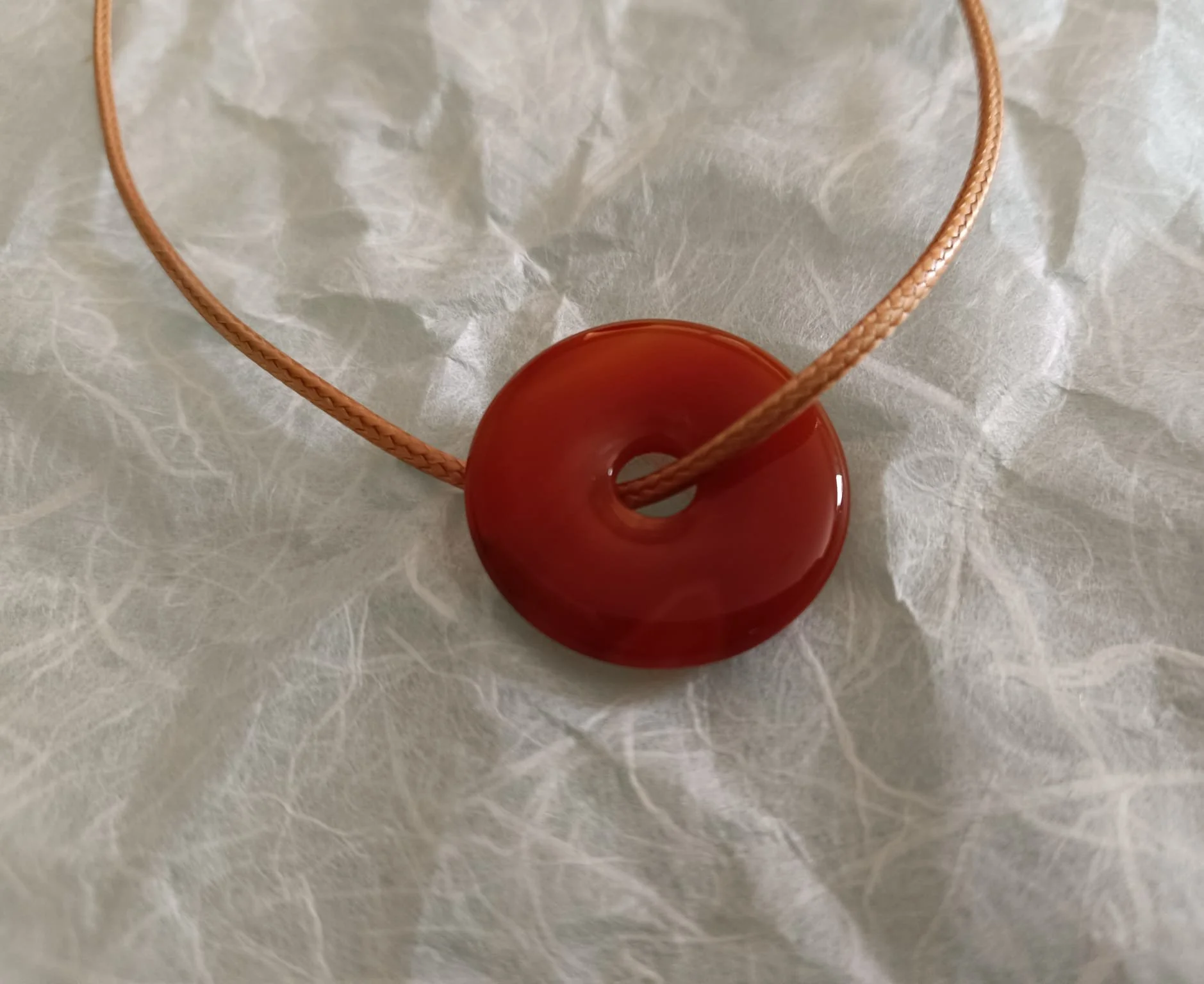 Pendentif Donut Cornaline et cordon
