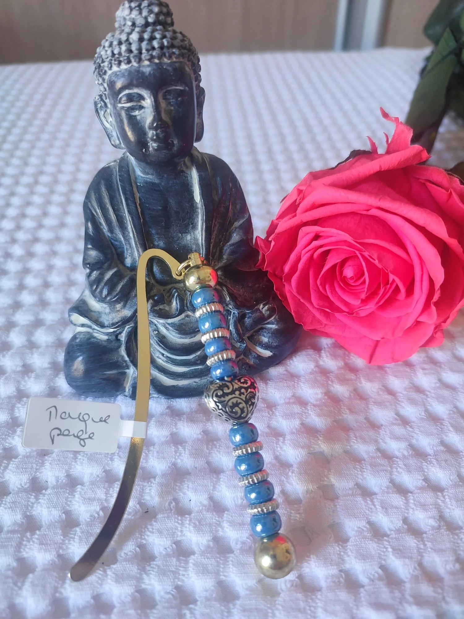 coeur perle bleu foncé cabochon1.jpeg