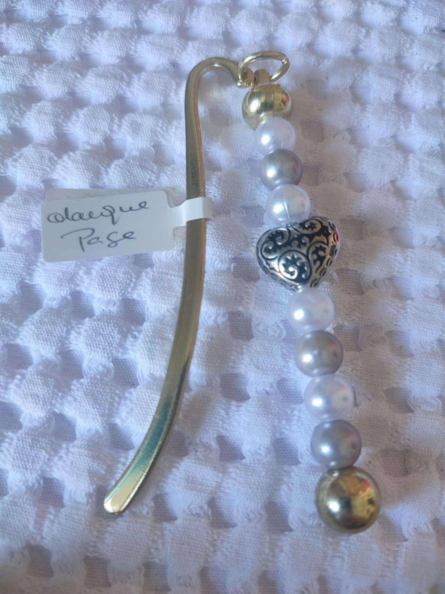 coeur perle grise blanche 1.jpeg